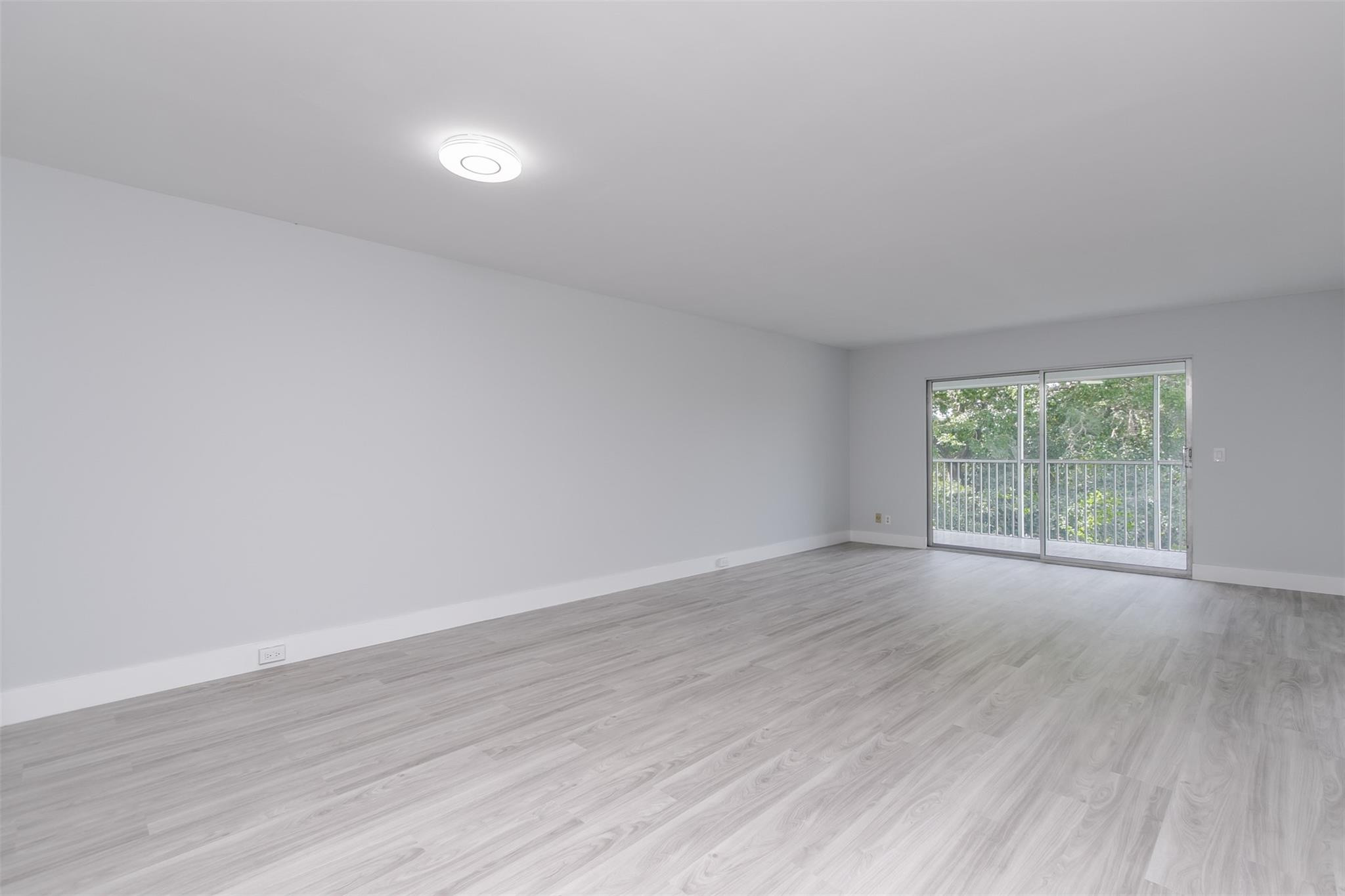 12600 Sw 5th Court 408l Property Photo 10