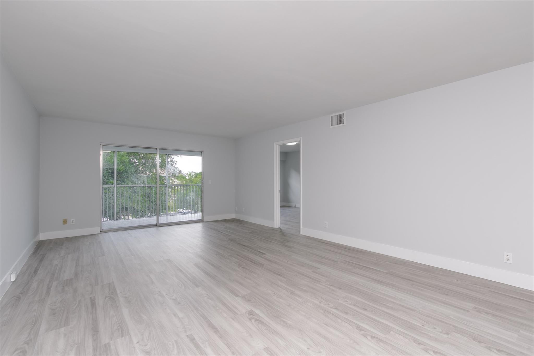 12600 Sw 5th Court 408l Property Photo 17