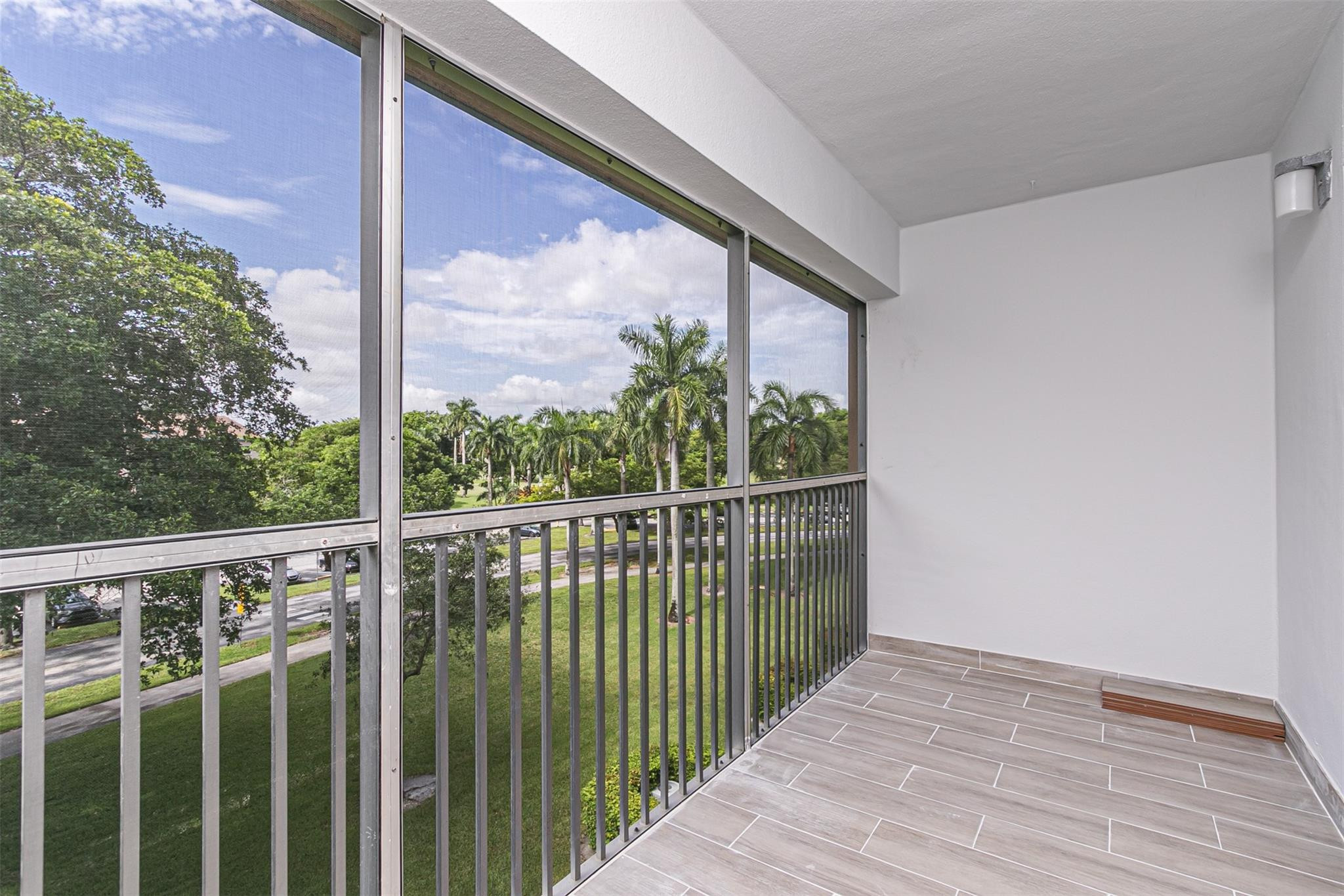 12600 Sw 5th Court 408l Property Photo 35