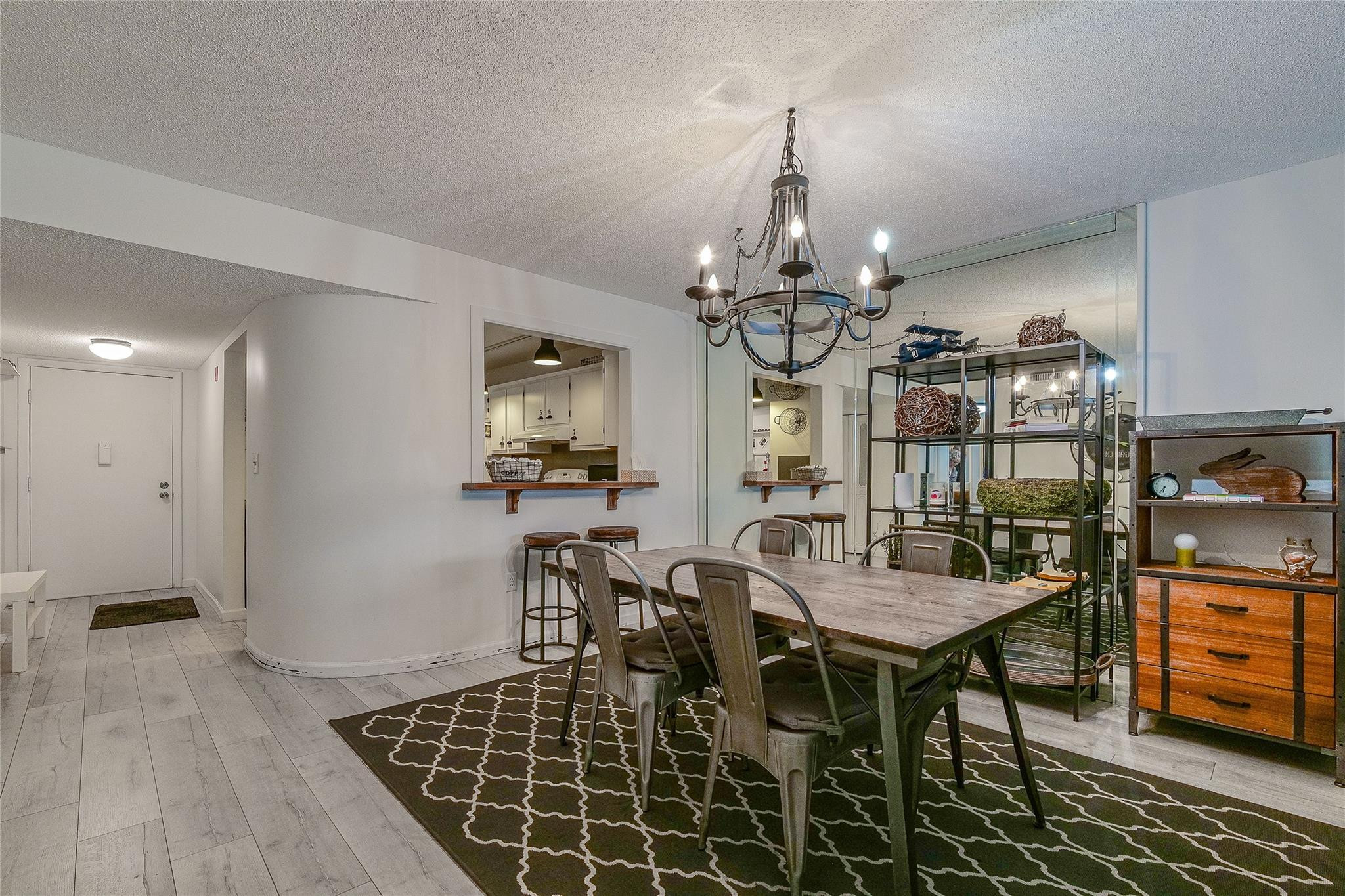 3920 Inverrary Boulevard 404-c Property Photo 6
