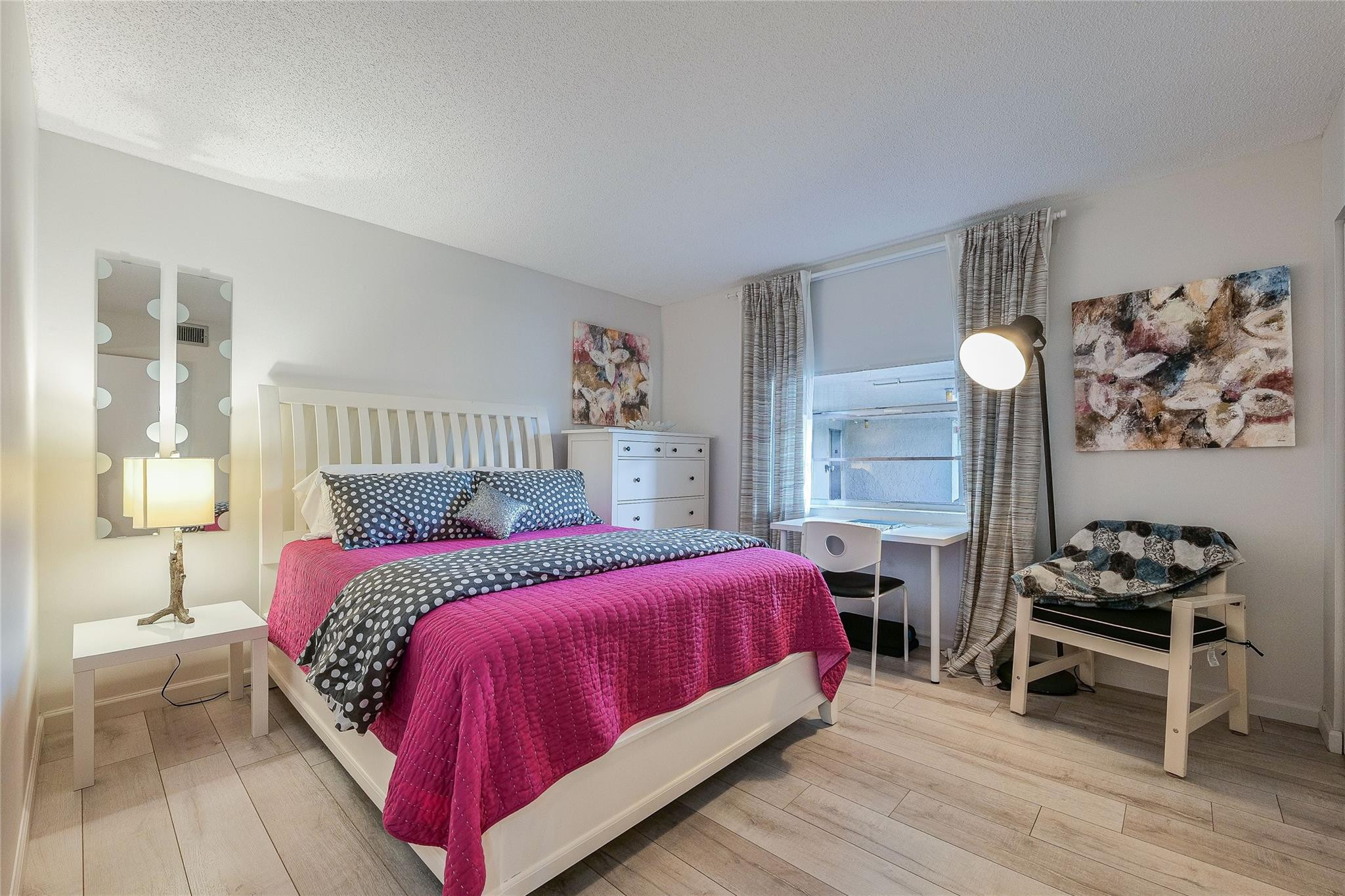 3920 Inverrary Boulevard 404-c Property Photo 23