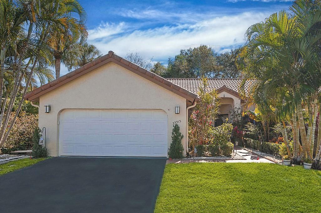 23313 Water Circle Property Photo 1