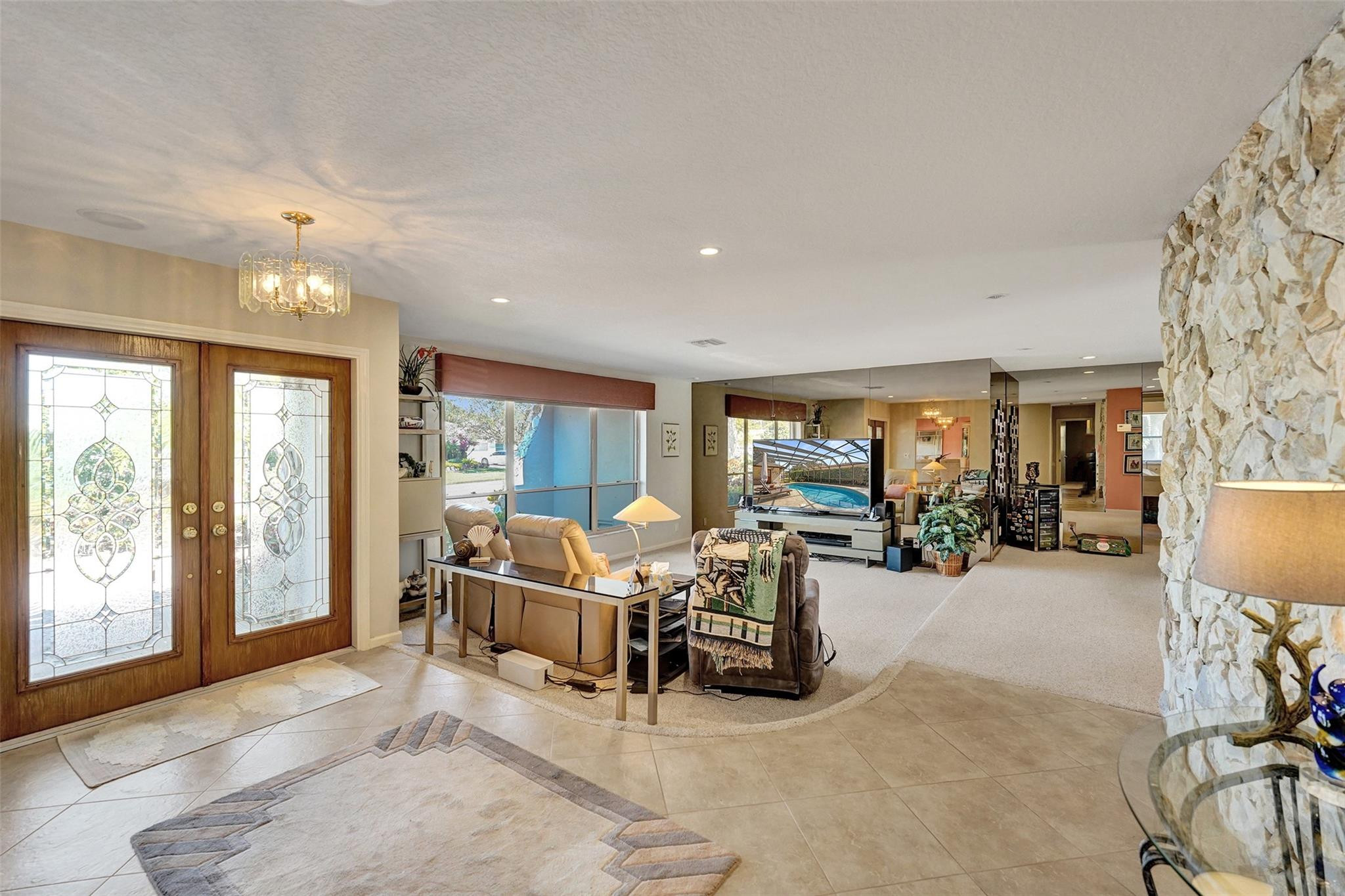 9600 Conch Shell Manor Property Photo 5