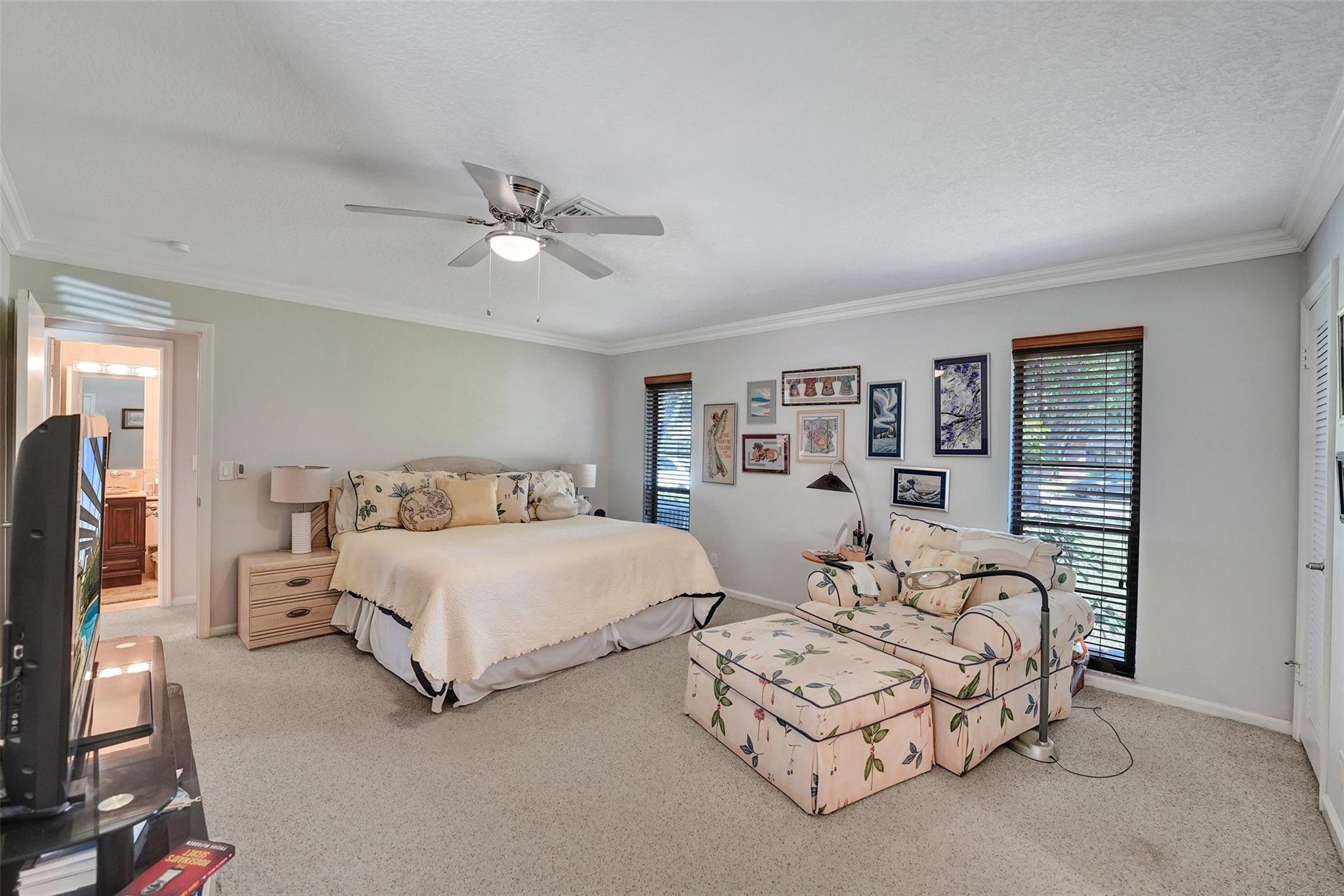 9600 Conch Shell Manor Property Photo 14