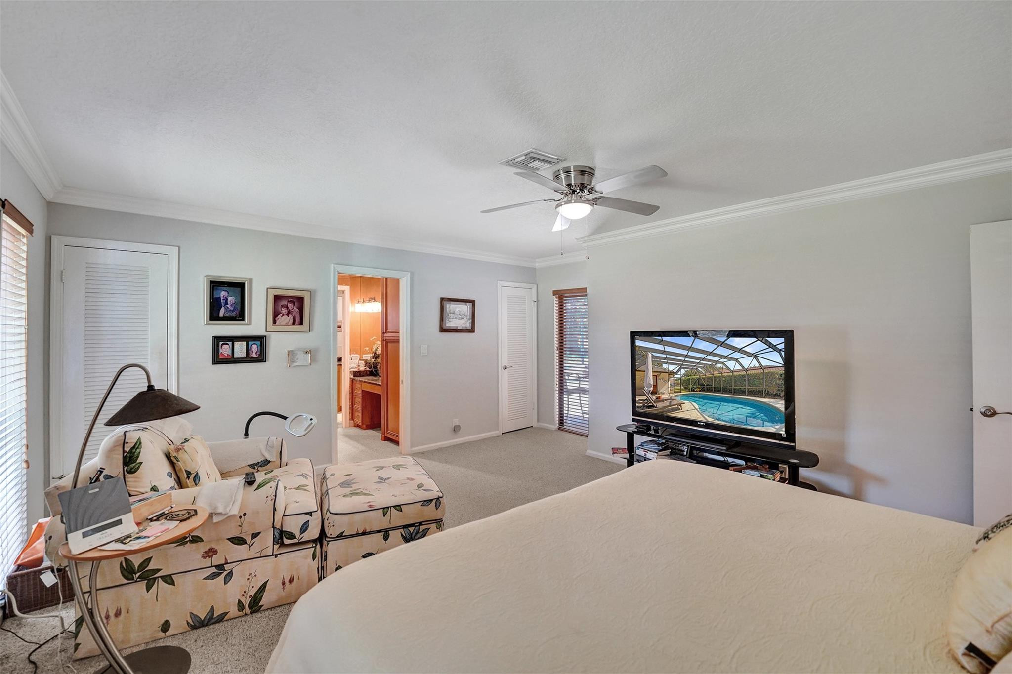 9600 Conch Shell Manor Property Photo 15