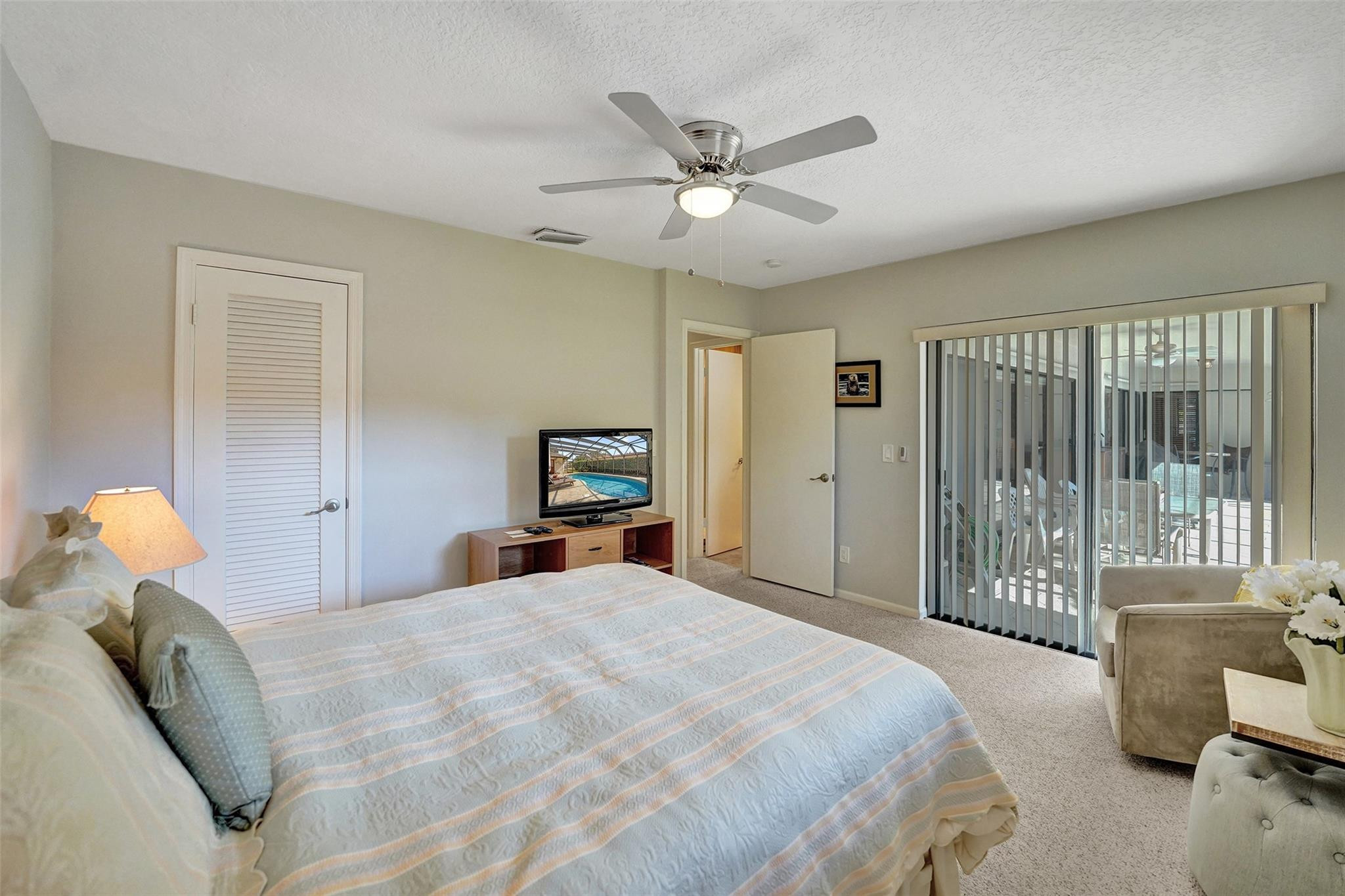 9600 Conch Shell Manor Property Photo 21