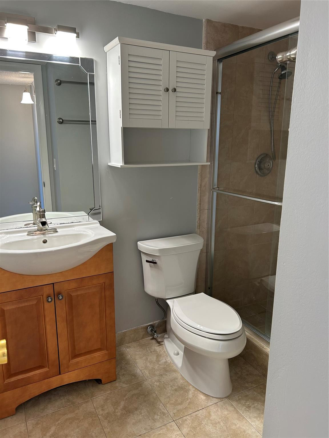 31 Abbey Lane 207 Property Photo 9