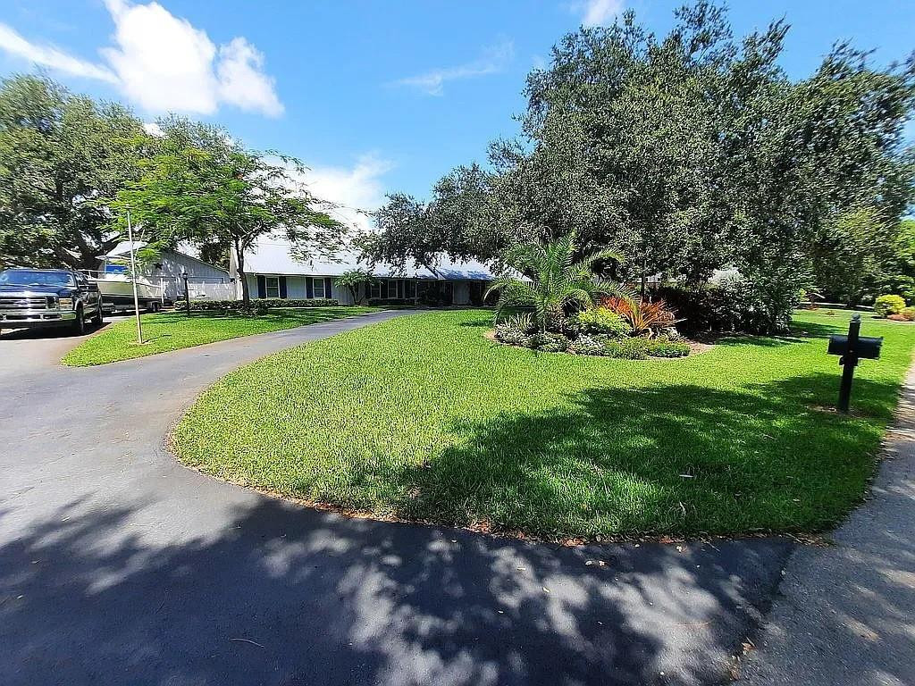 155 31st Avenue Property Photo 6
