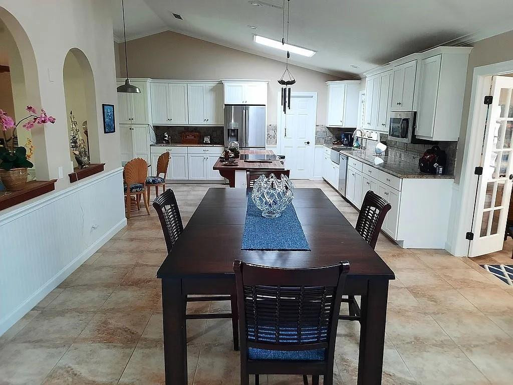 155 31st Avenue Property Photo 12