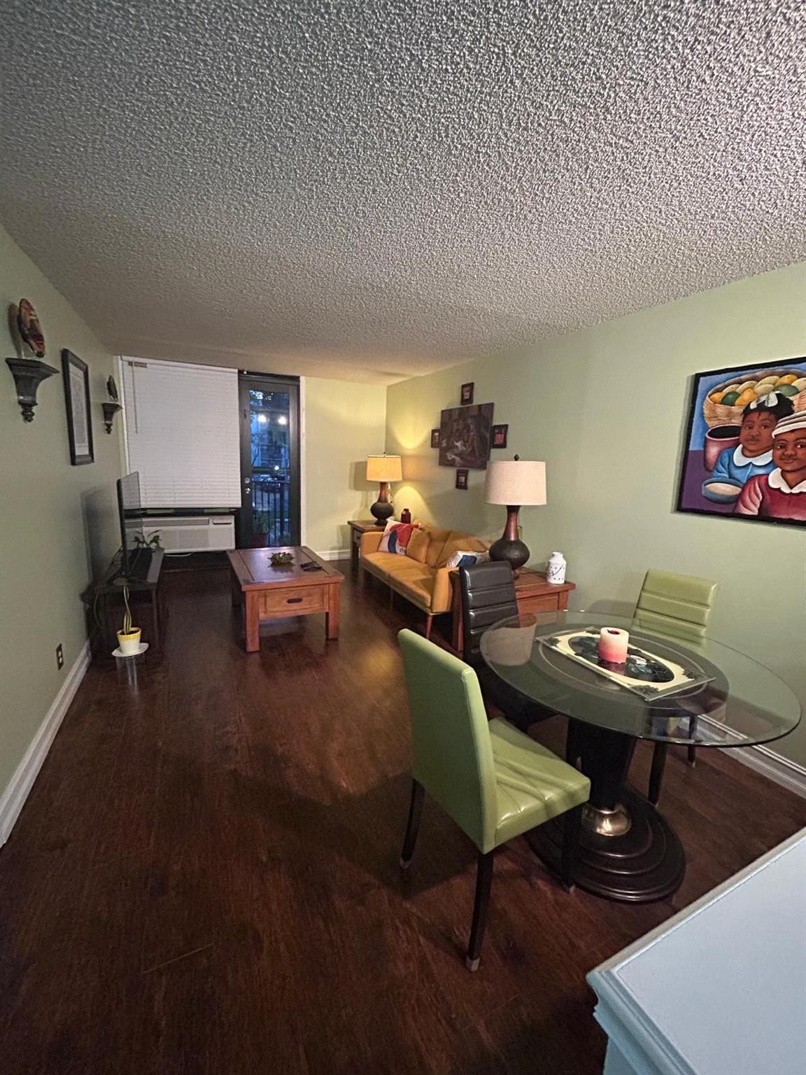 2771 Riverside Drive 213-a Property Photo 12