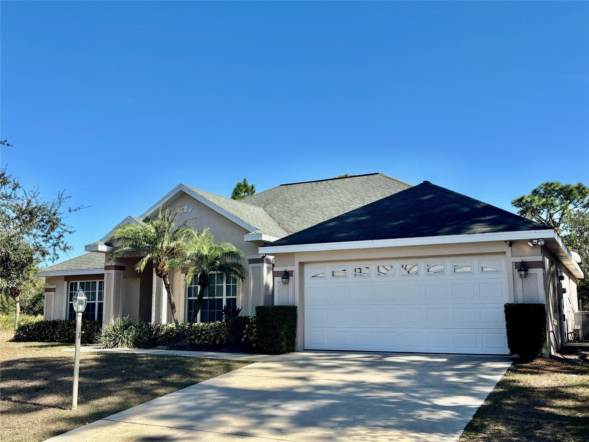 852 Kingfisher Avenue Property Photo 1