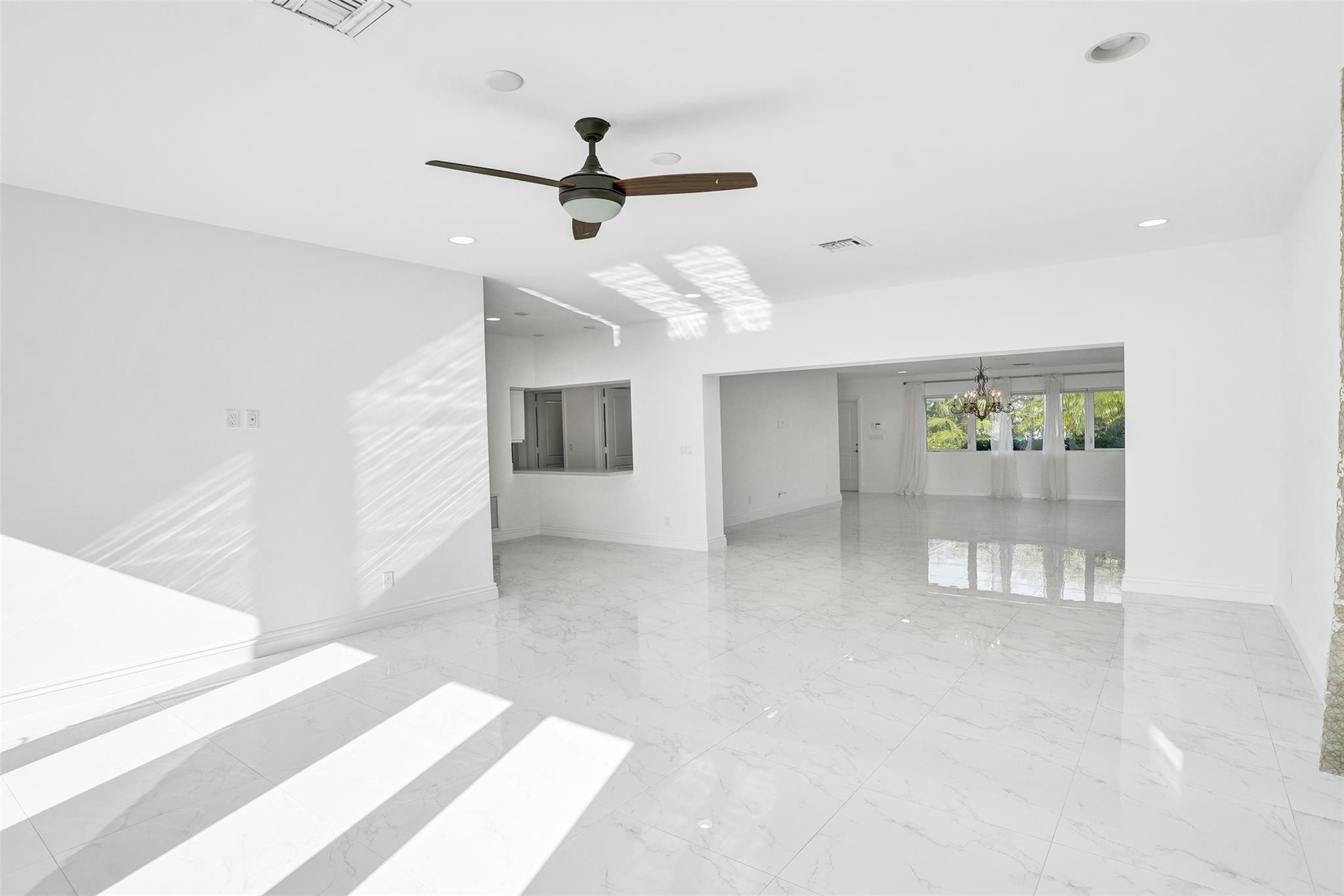 26 Cayuga Road Property Photo 13