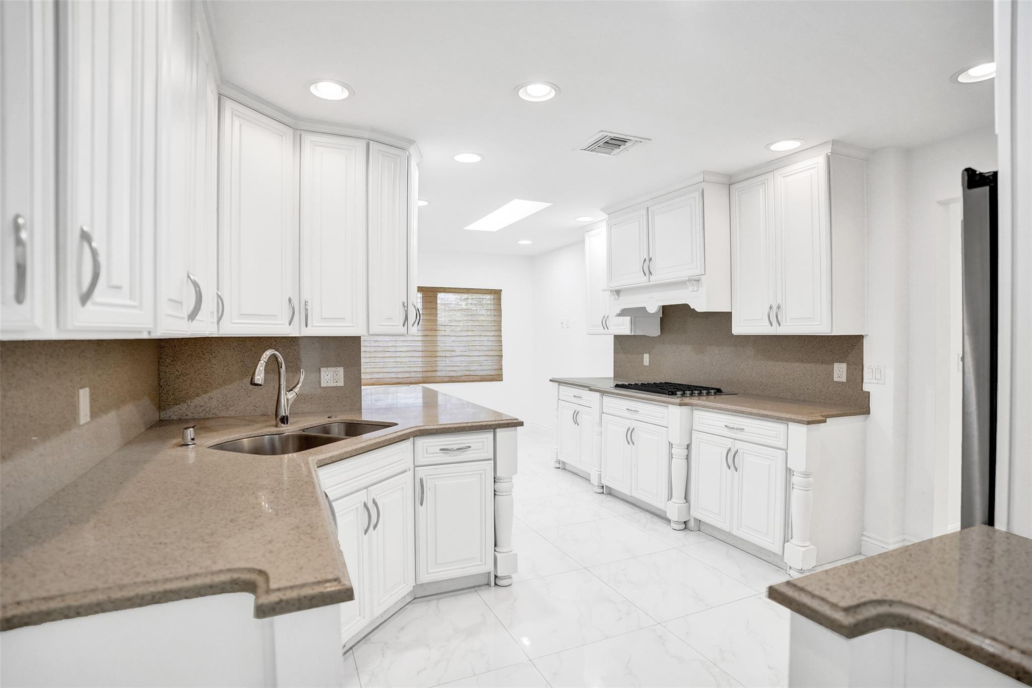 26 Cayuga Road Property Photo 25
