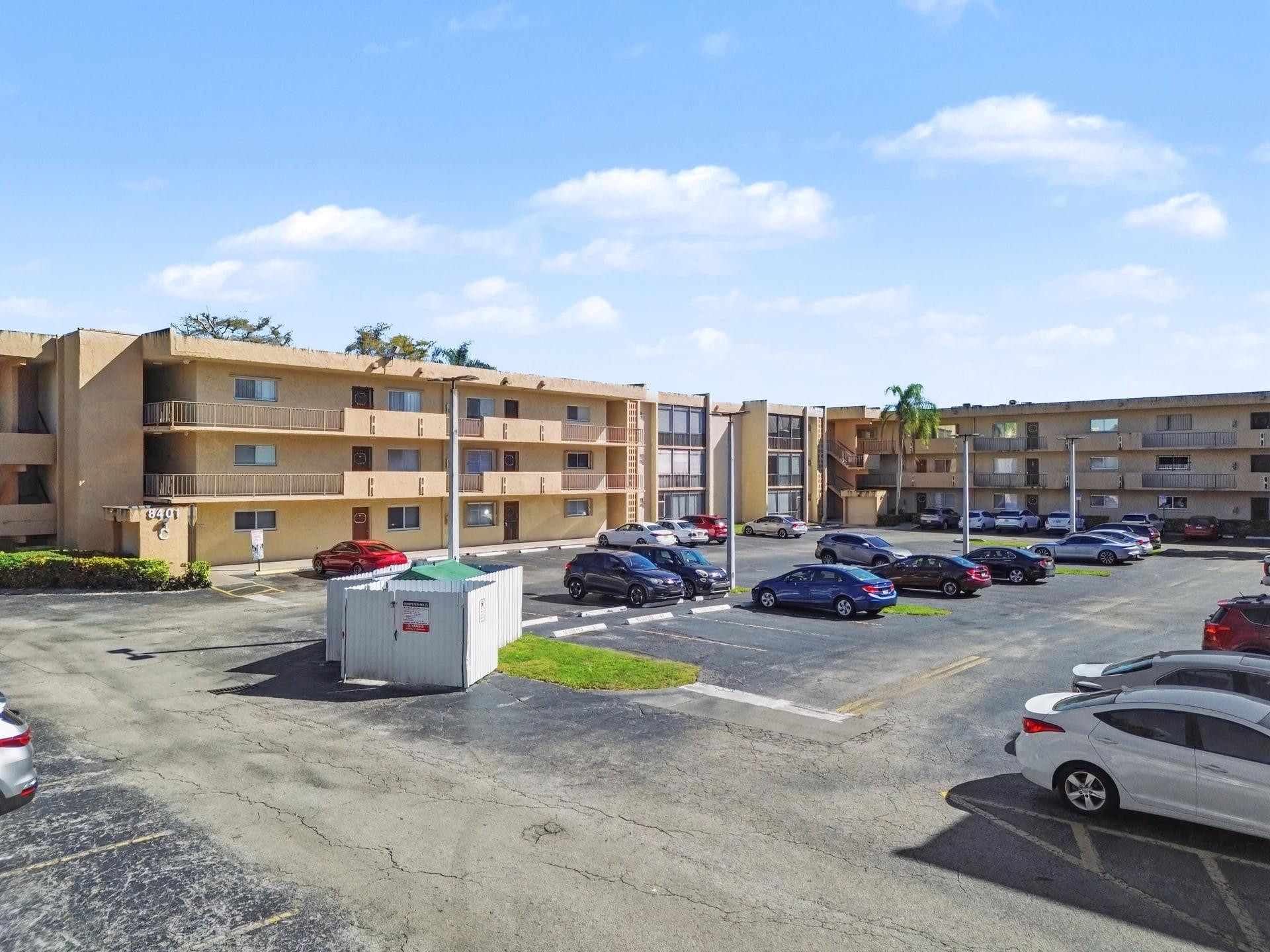 8401 Sw 107th Avenue Unit 311e Property Photo 1