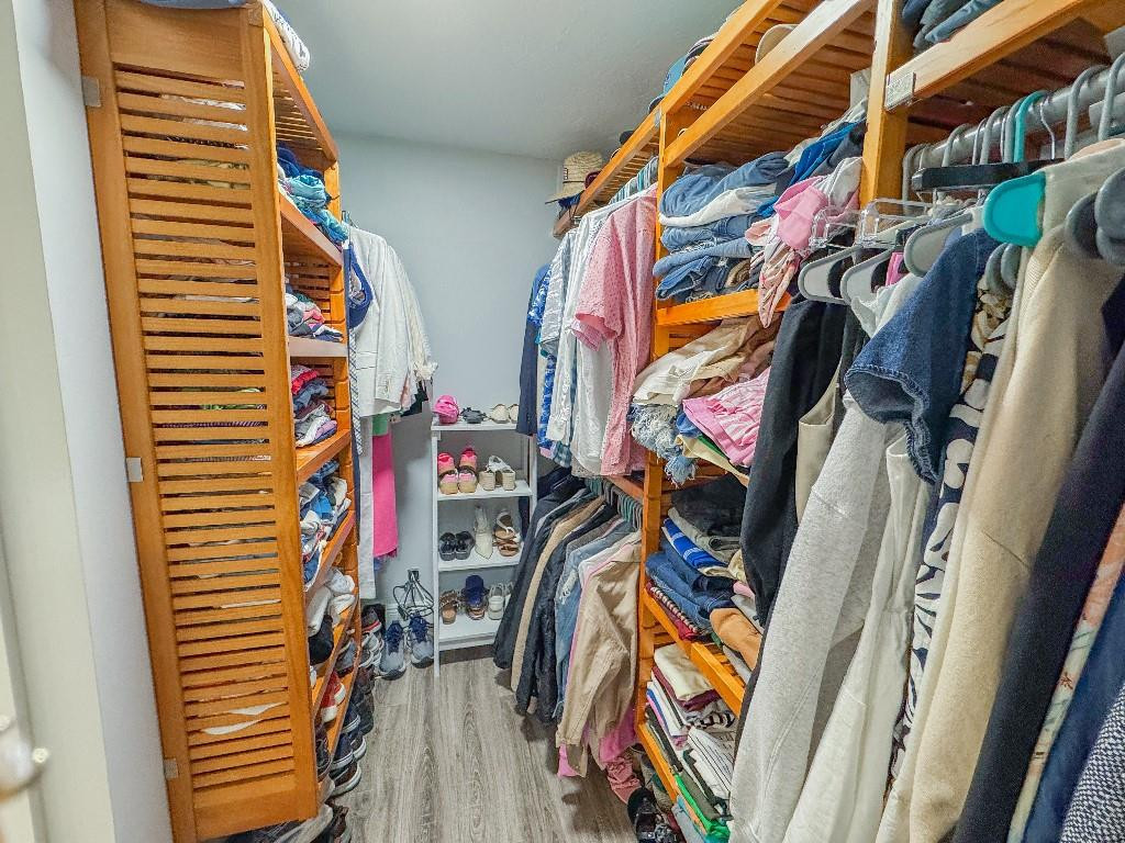 901 Seafarer Circle 101 Property Photo 16