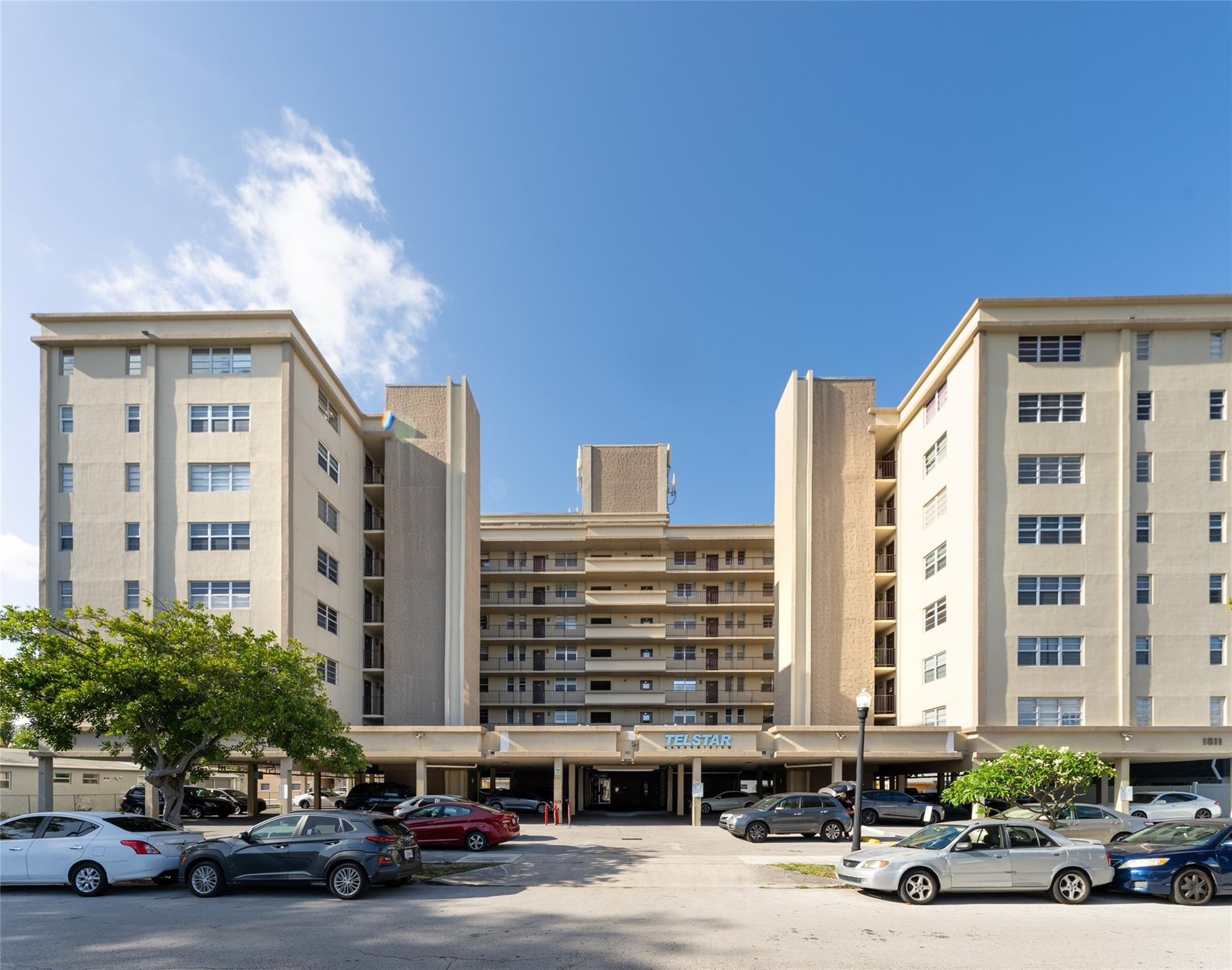 1811 Jefferson Street 304
