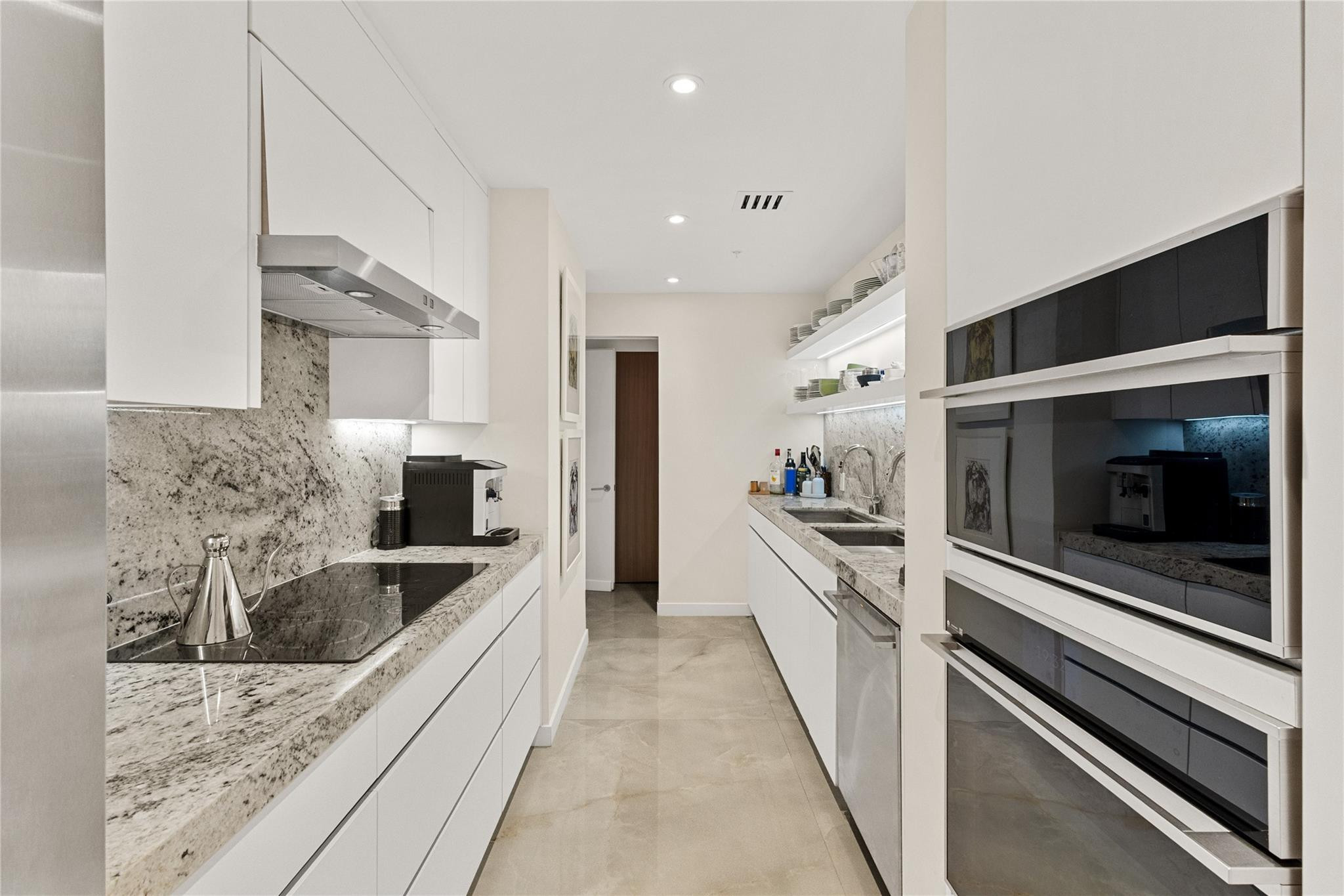 1180 N Federal Highway Ph-1606 Property Photo 42
