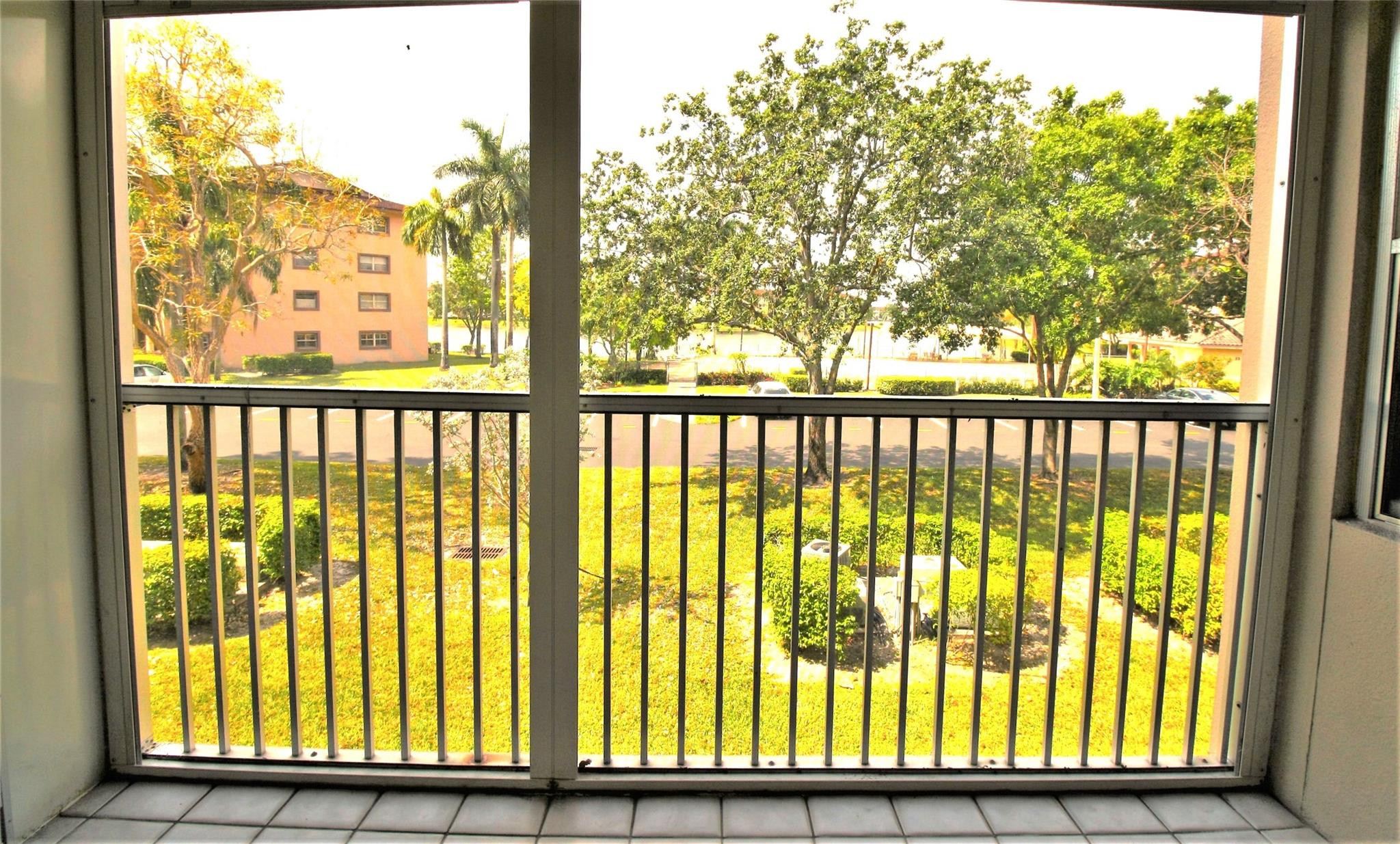 1200 Sw 130th Avenue 210-g Property Photo 4