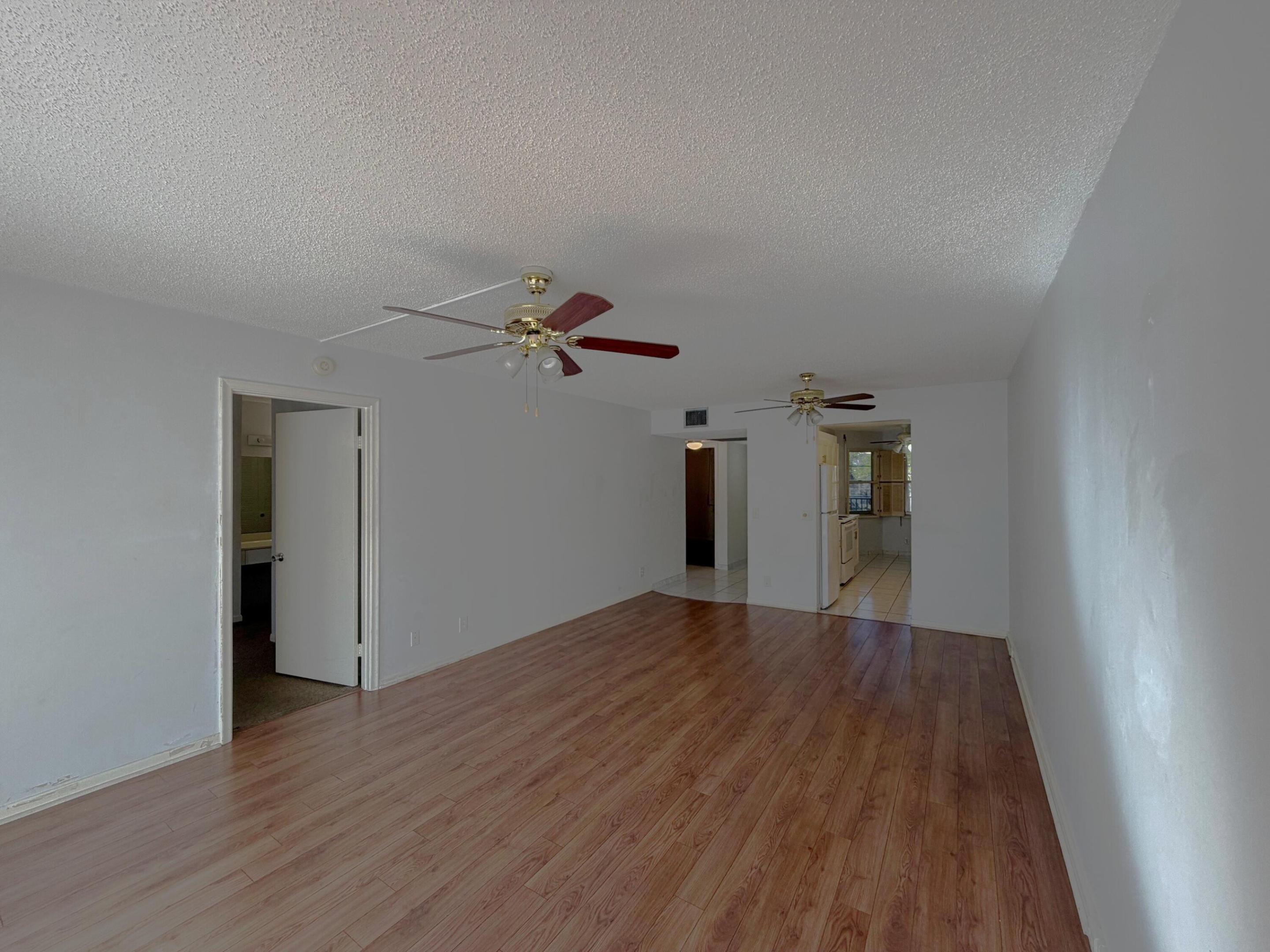 1200 Sw 130th Avenue 210-g Property Photo 5