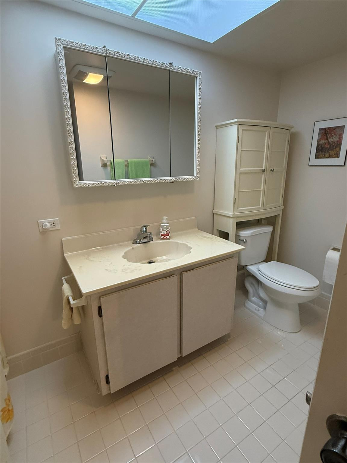 23380 Carolwood Lane 408 Property Photo 9