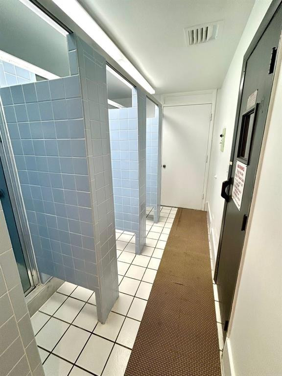 2304 S Cypress Bend Drive 615 Property Photo 29