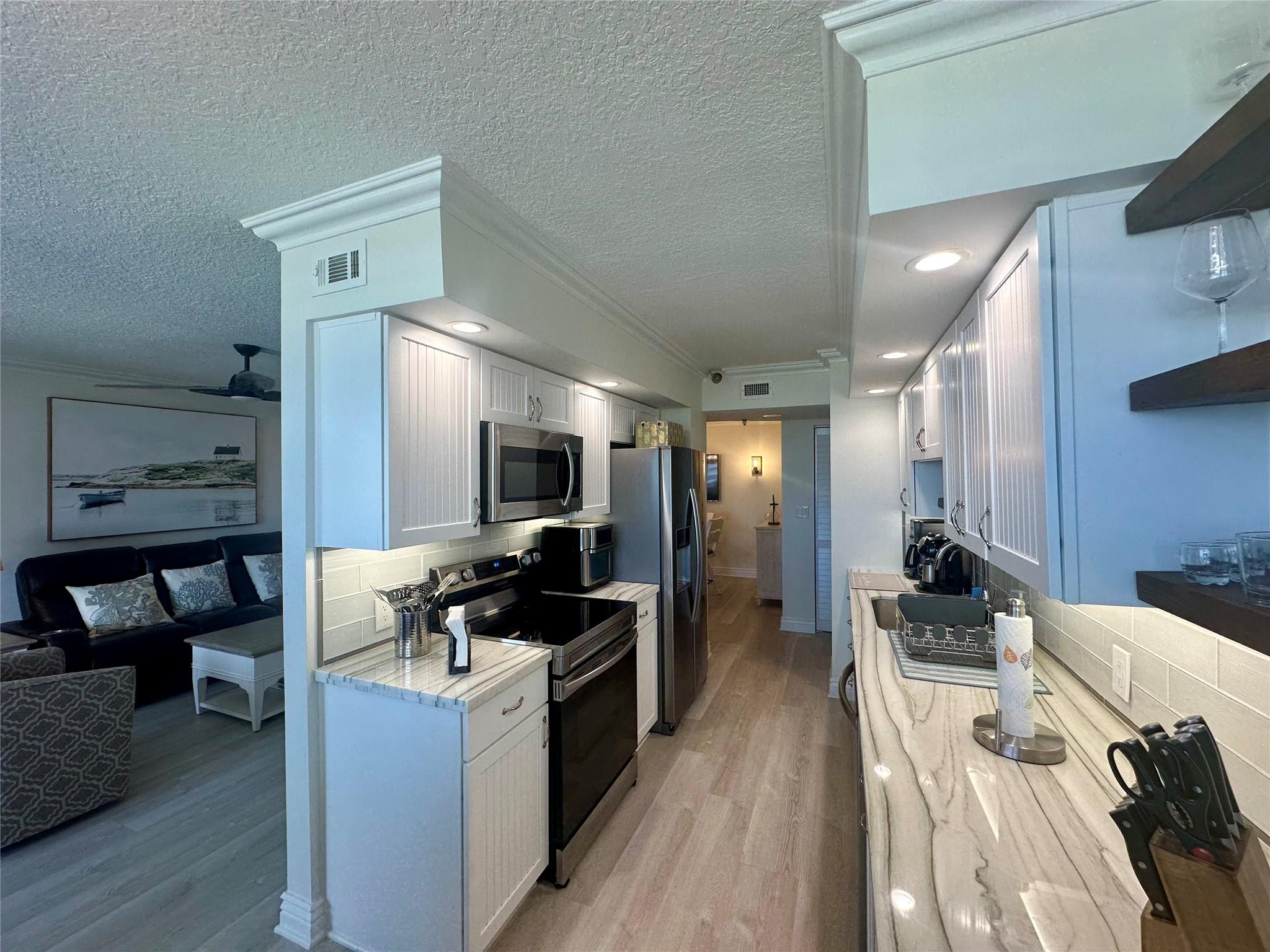 1500 N Ocean Boulevard 601 Property Photo 18