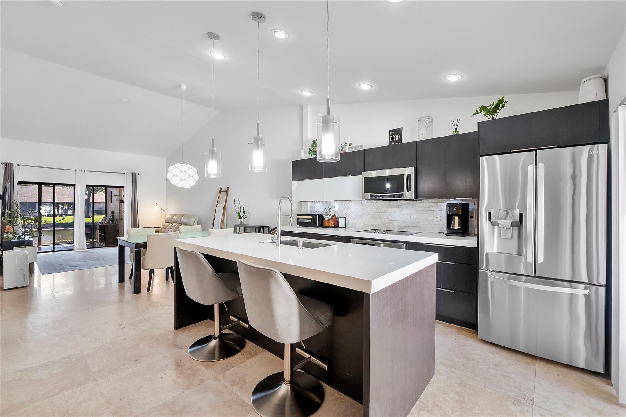3260 Carambola Circle 2550