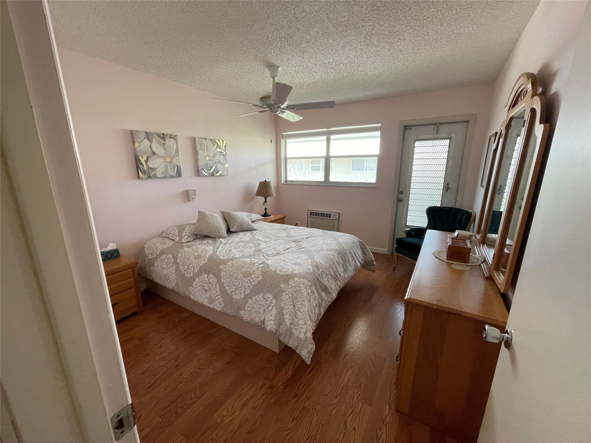 2141 Ne 56th Street 209 Property Photo 38