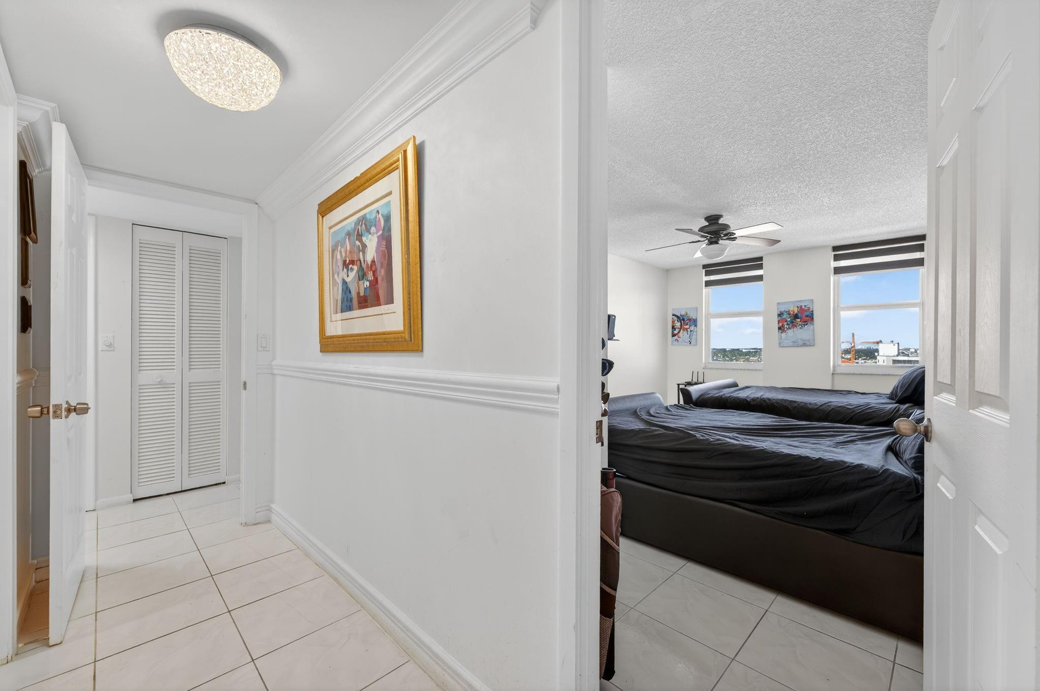 1149 Hillsboro Mile 1007 Property Photo 26