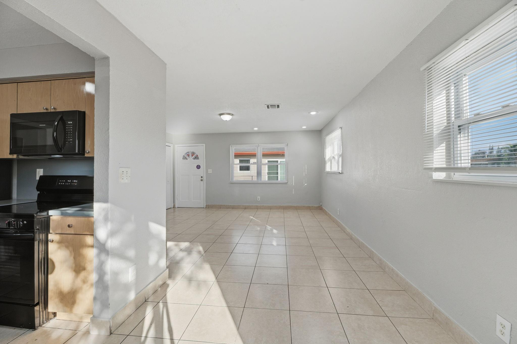 5649 Sw 36th Court Property Photo 10