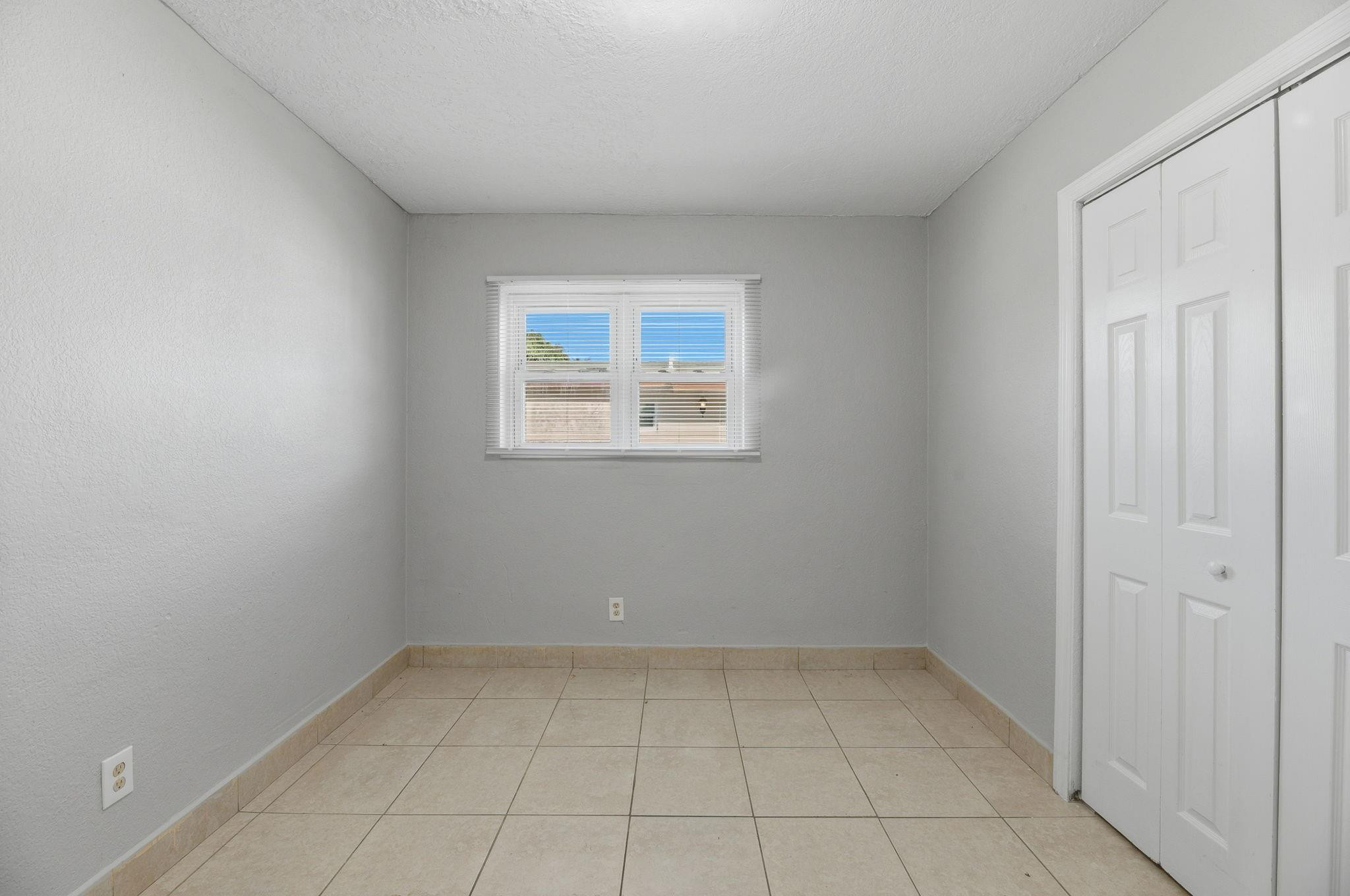 5649 Sw 36th Court Property Photo 20