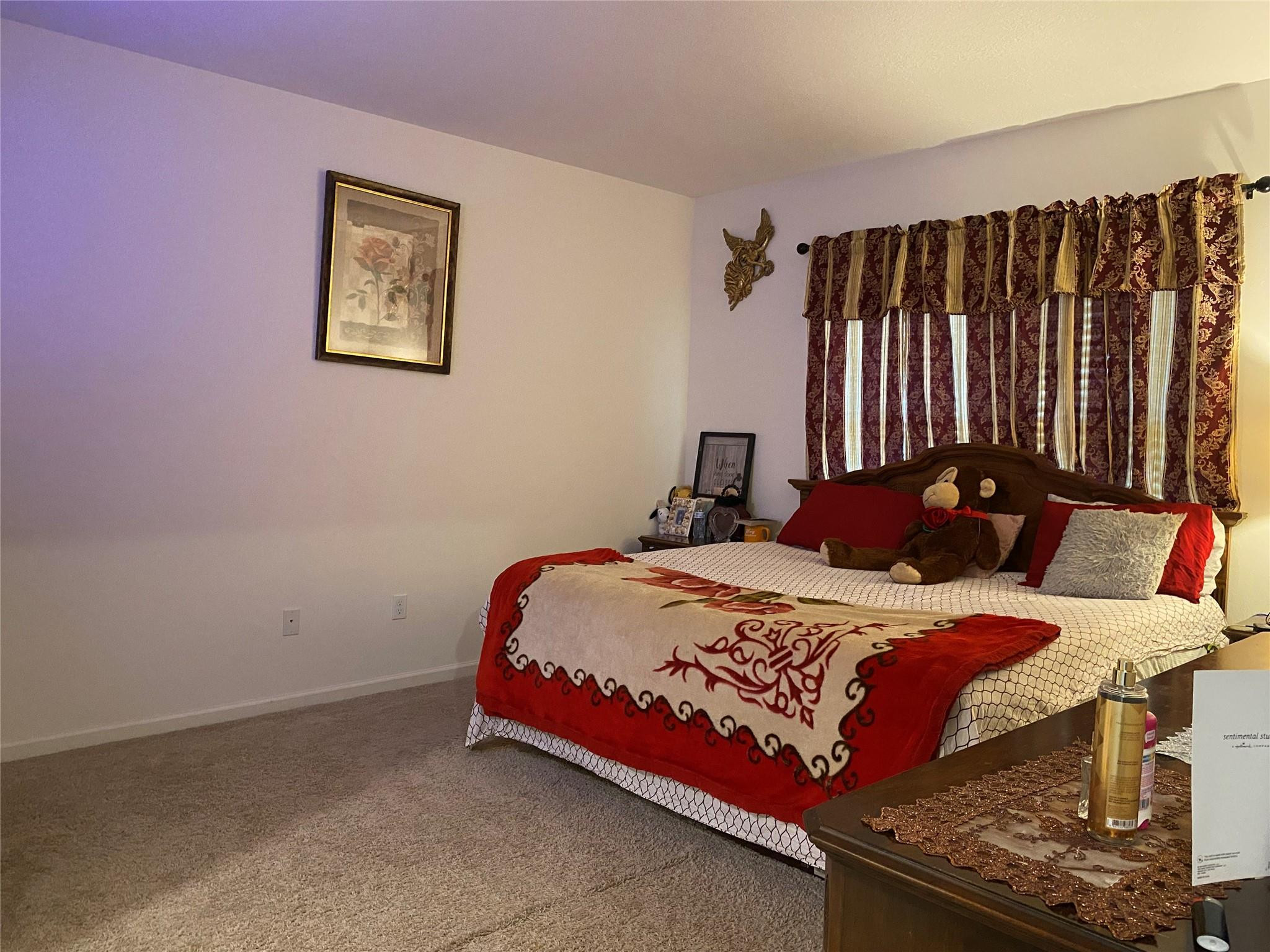 5604 Amusement Avenue Property Photo 8
