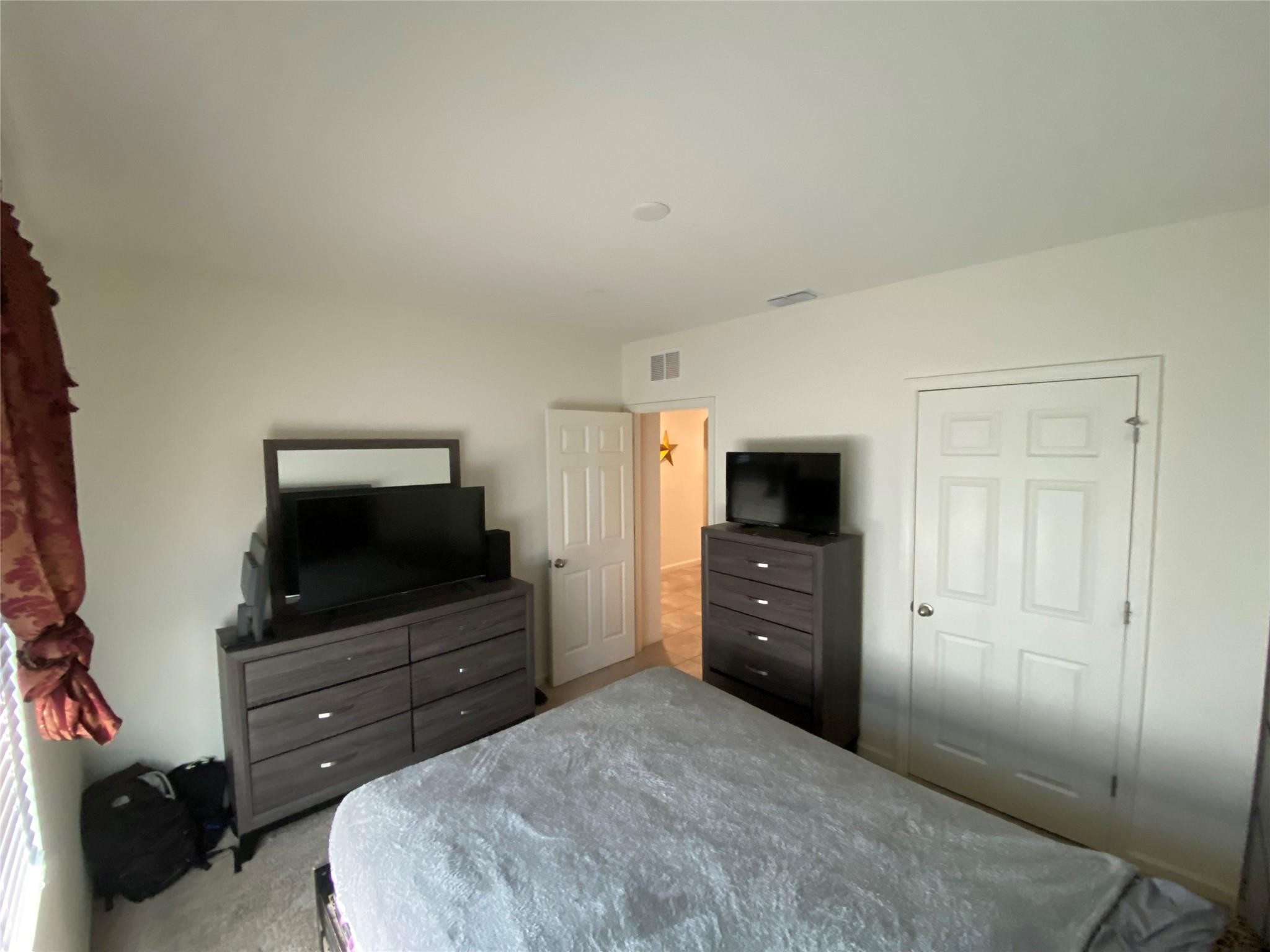 5604 Amusement Avenue Property Photo 12