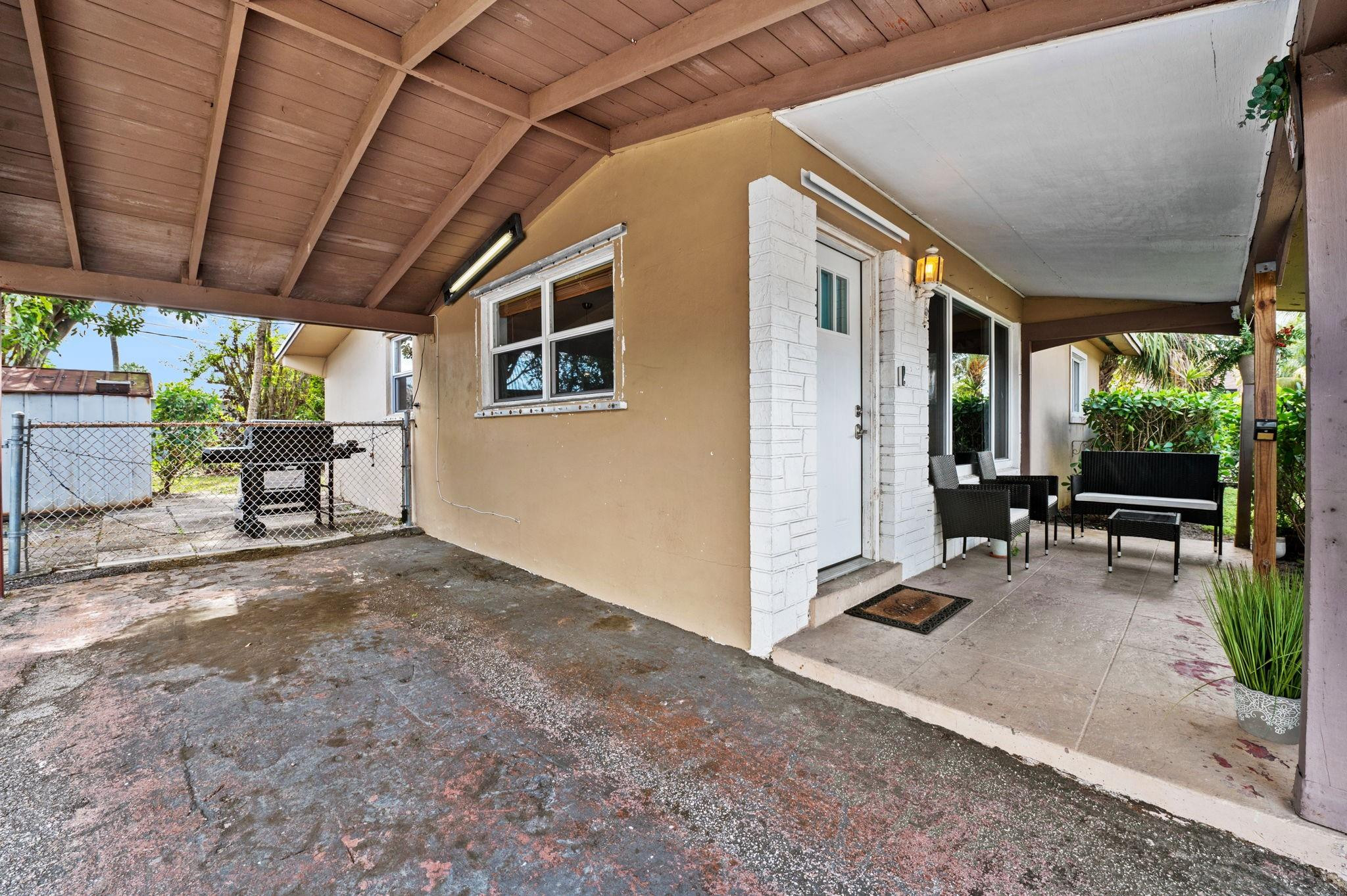 5554 Sw 6th Street Property Photo 23