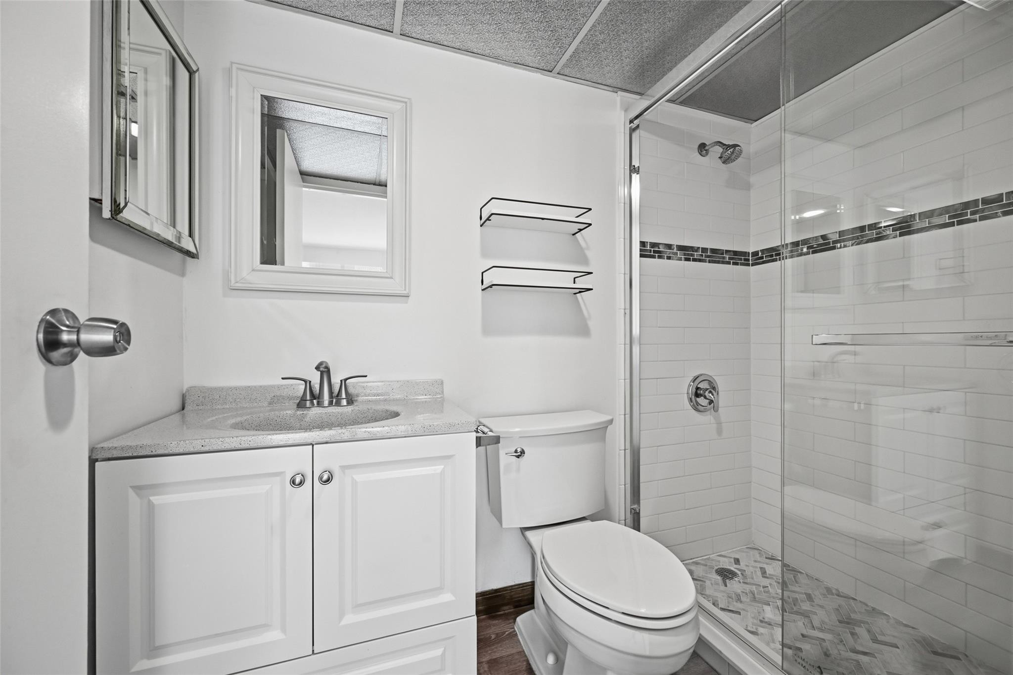 451 Monaco J J Property Photo 15