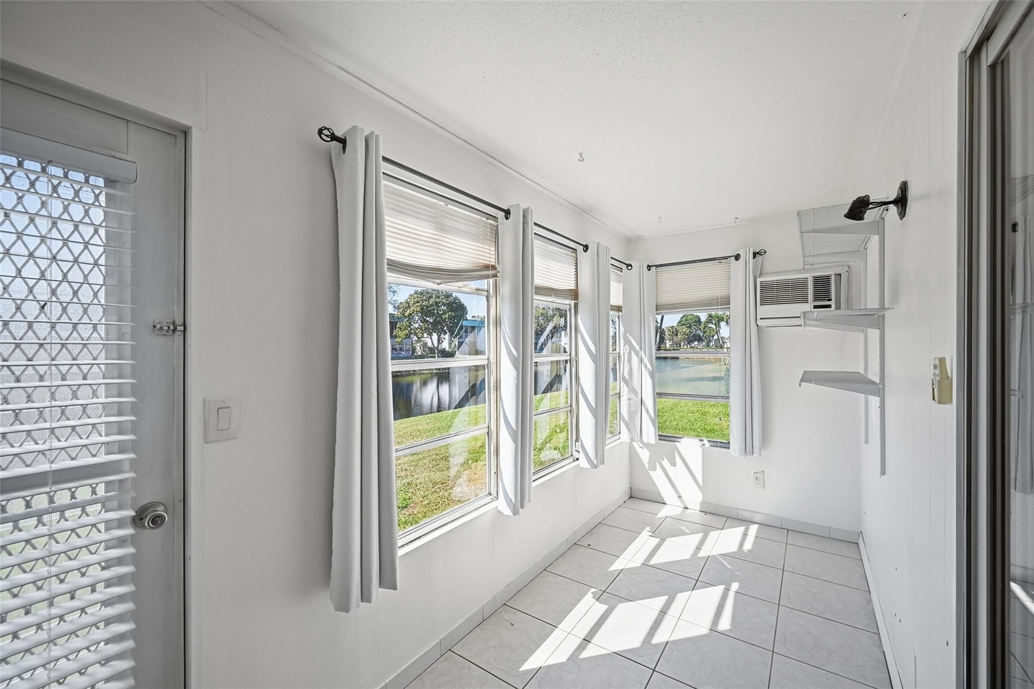 451 Monaco J J Property Photo 16