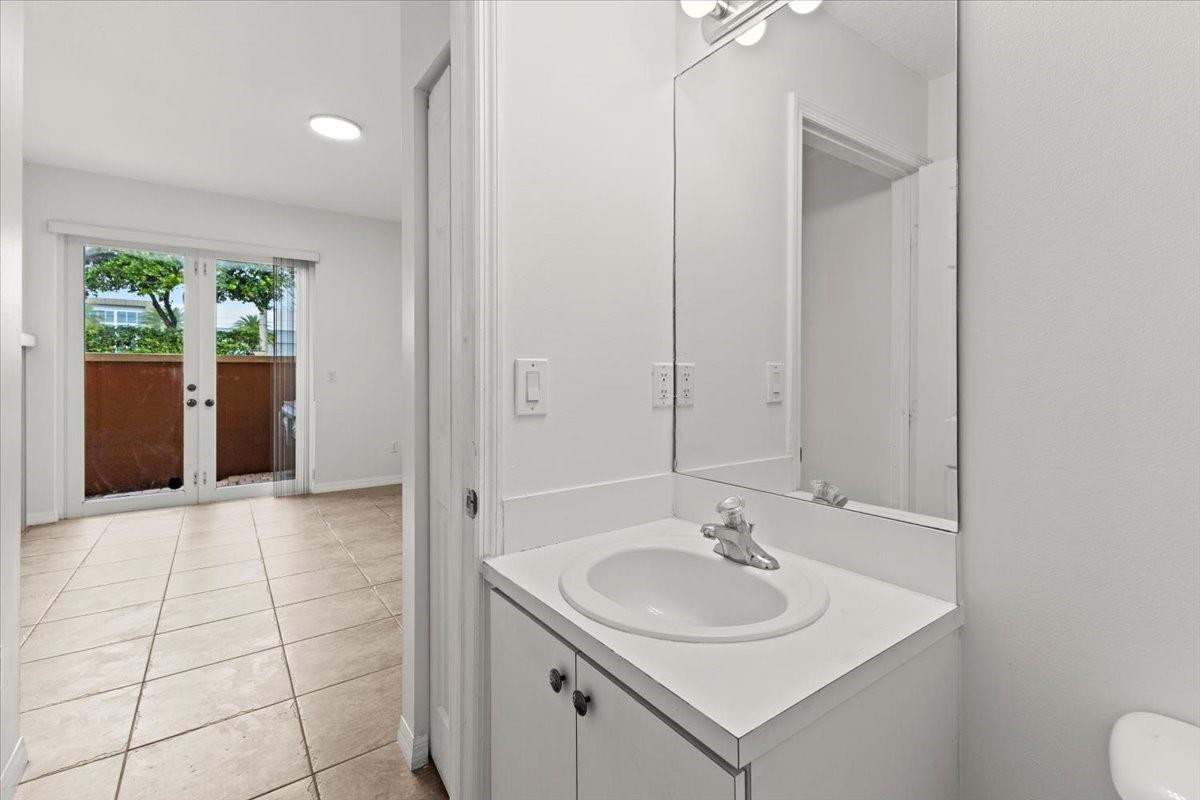 4903 Schooner Drive 5206 Property Photo 12