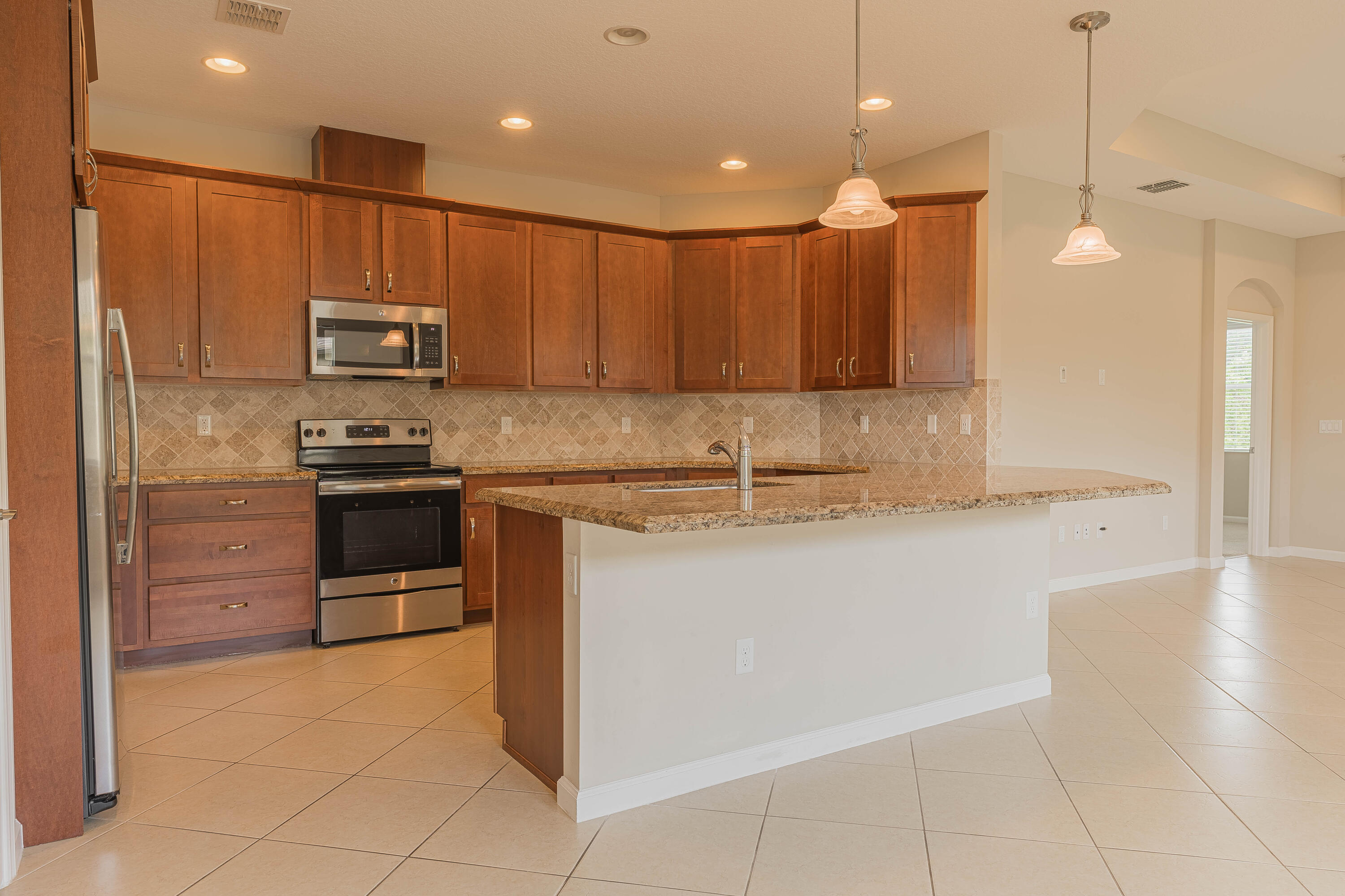 11008 Sw Winding Lakes Circle Property Photo 6