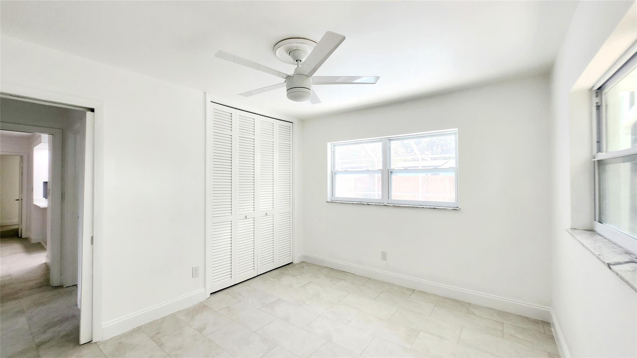 1715 York Court Property Photo 17