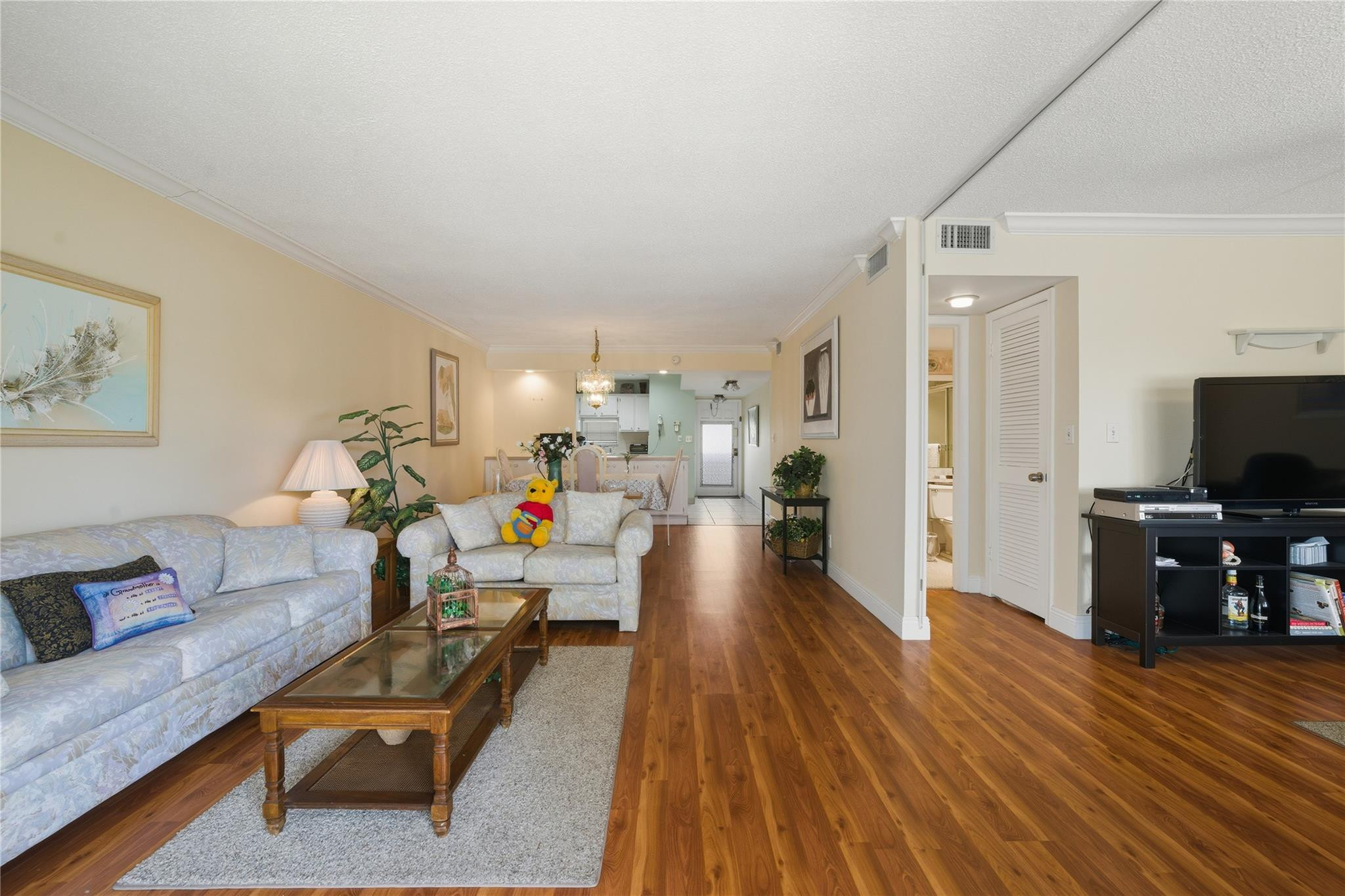 691 S Hollybrook Drive 304 Property Photo 12