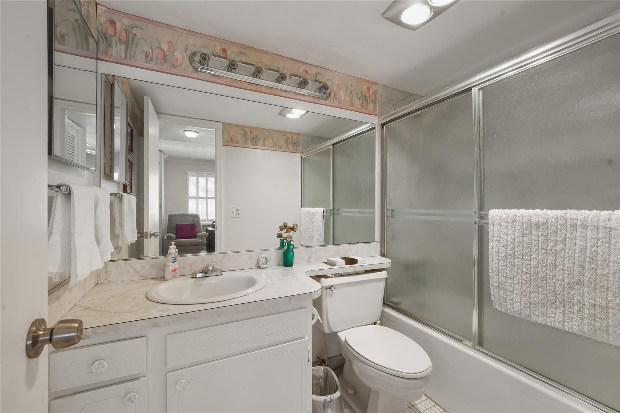 691 S Hollybrook Drive 304 Property Photo 16