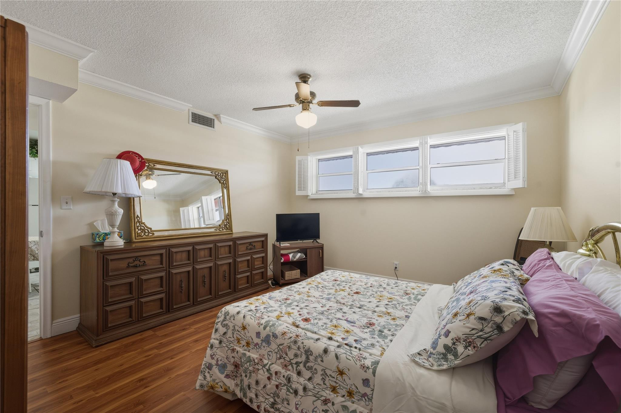 691 S Hollybrook Drive 304 Property Photo 17