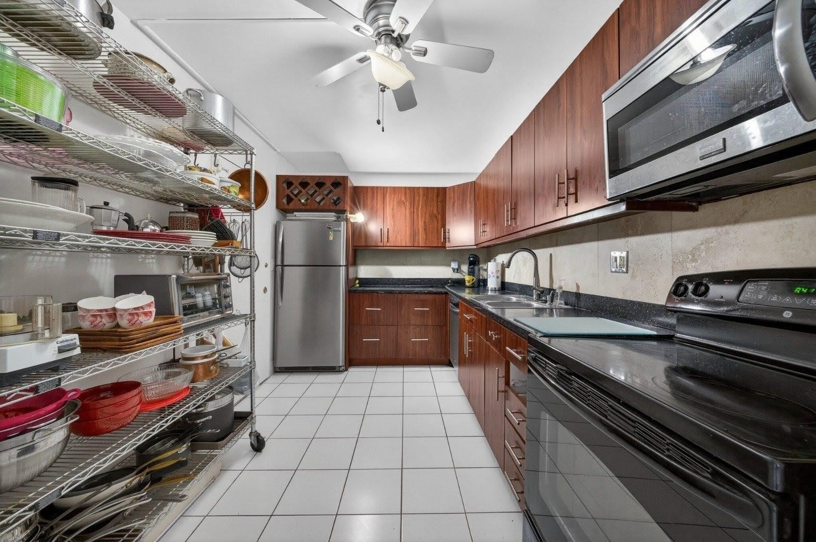 600 Three Islands Boulevard 406 Property Photo 7