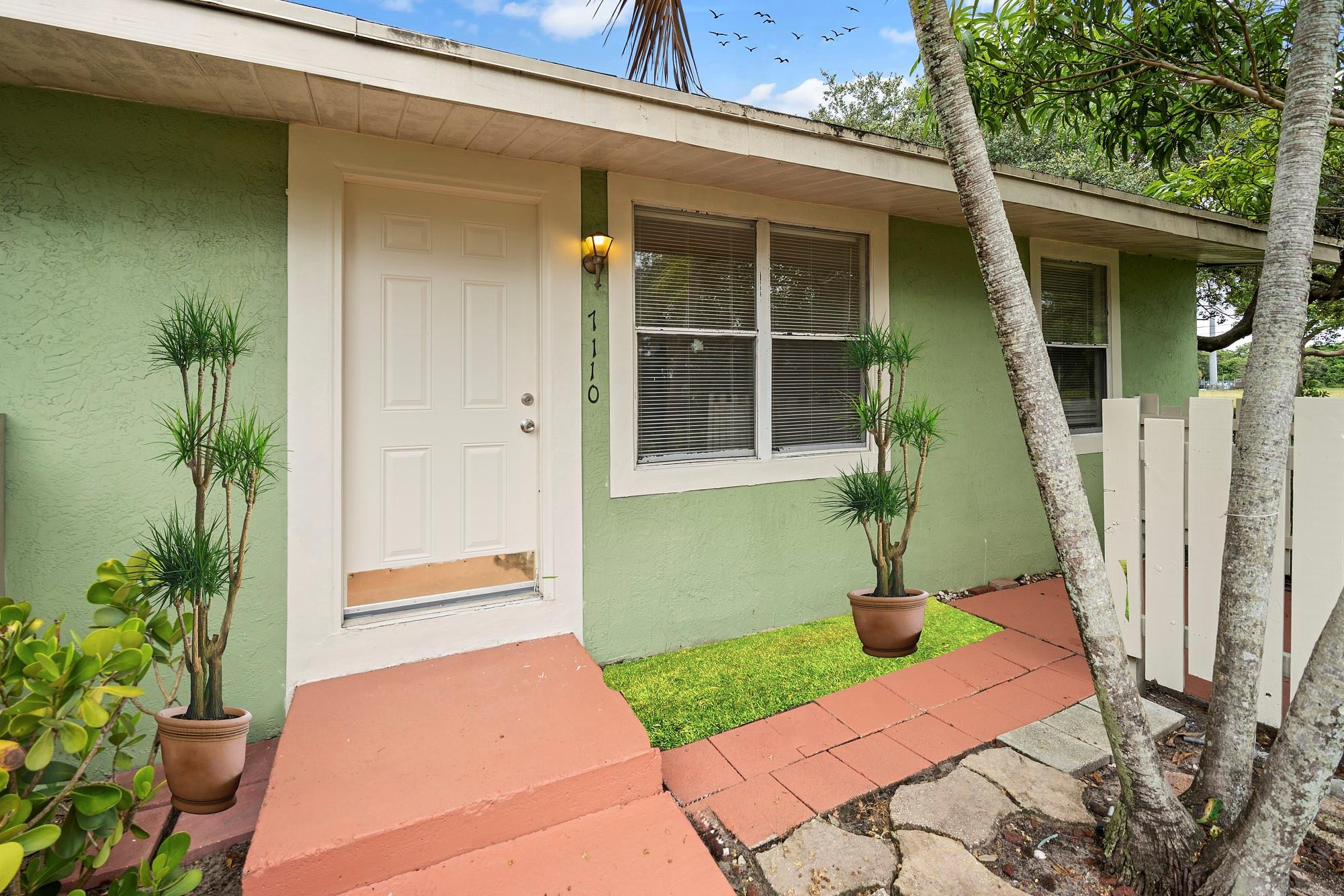 7110 Southgate Boulevard Property Photo 4