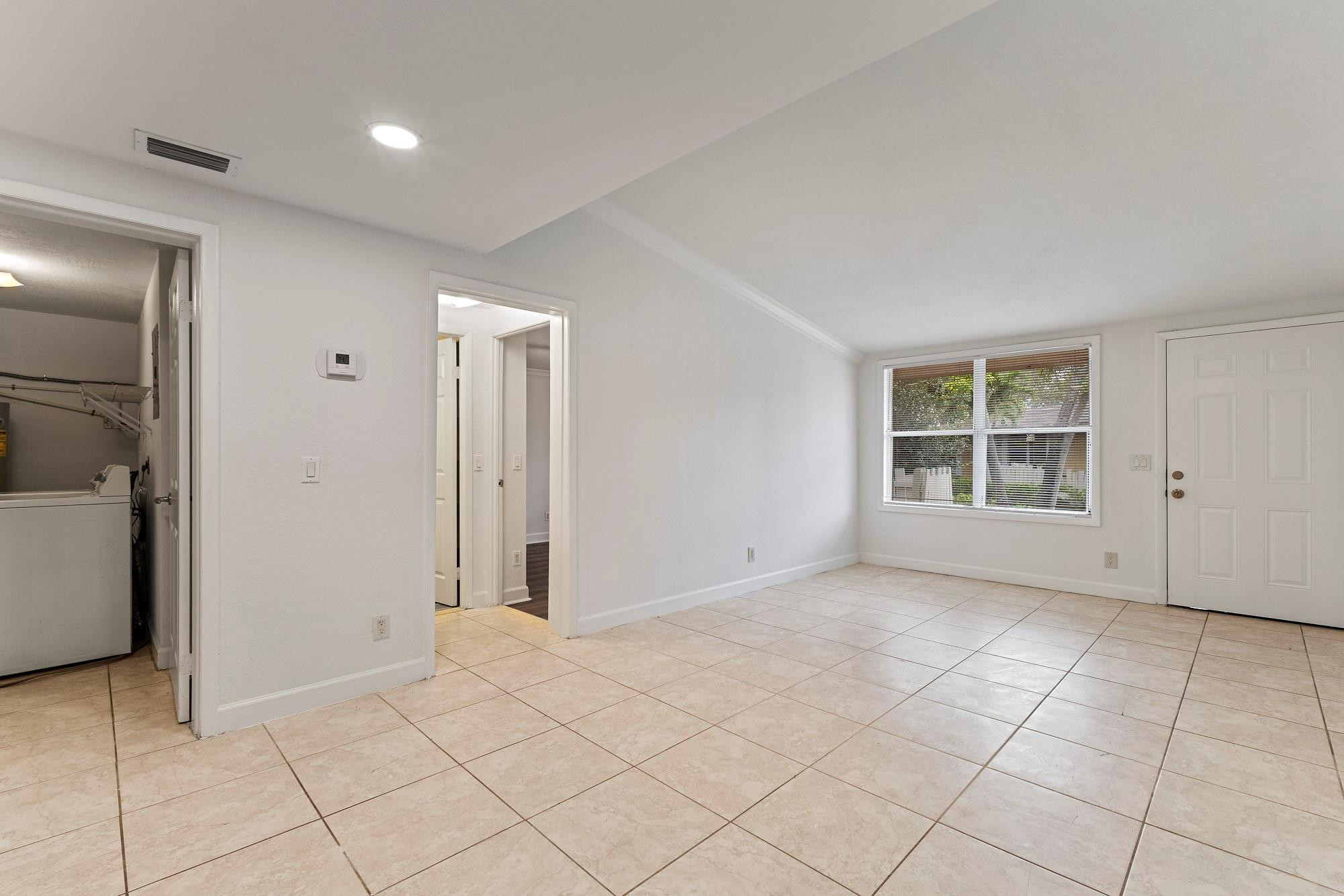 7110 Southgate Boulevard Property Photo 13
