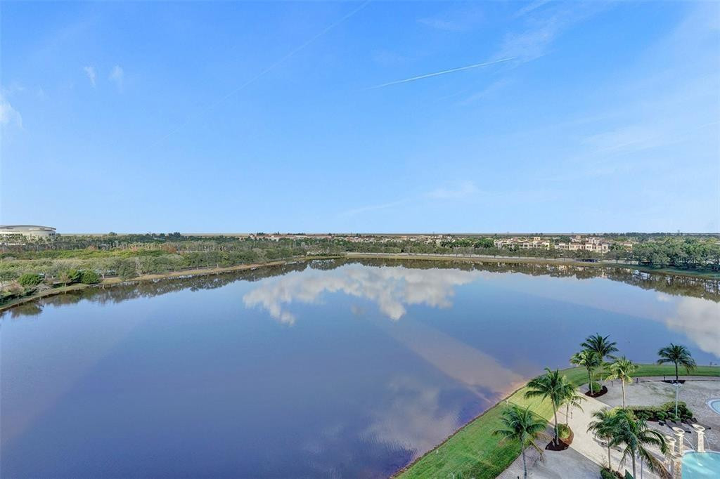2681 N Flamingo Road 1003s Property Photo 13