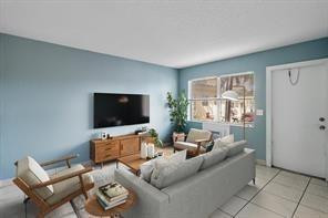 925 S K Street 9 Property Photo 3