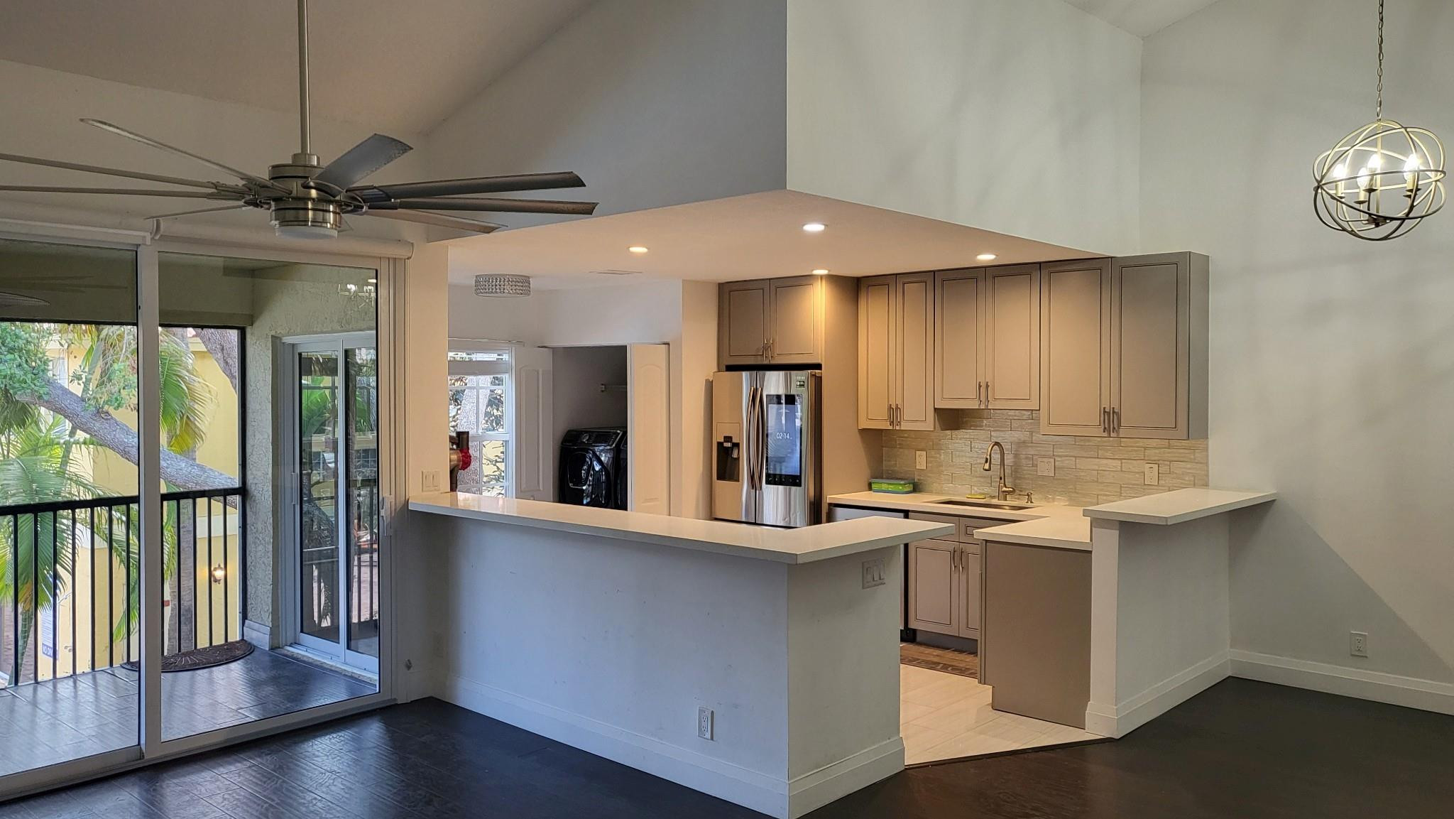 2121 S Ocean Boulevard 604 Property Photo 1
