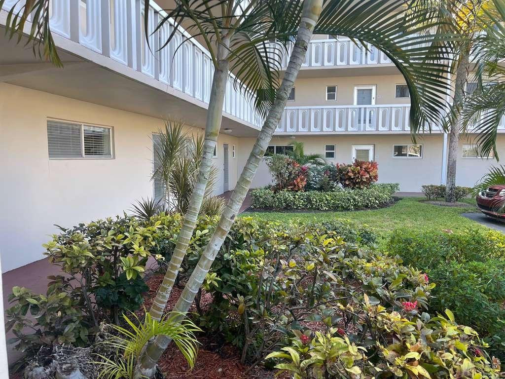 2566 S Garden Drive 108 Property Photo 19