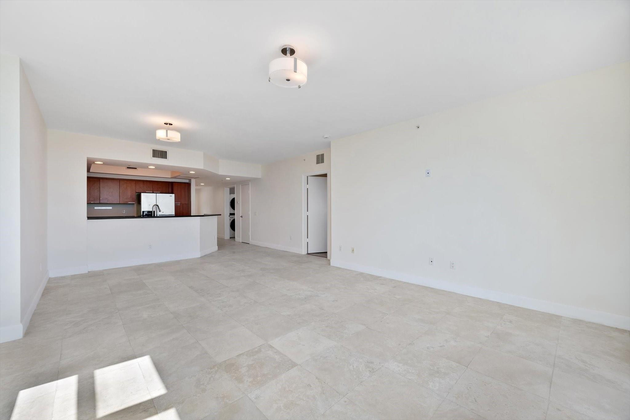 15051 Royal Oaks Lane 2106 Property Photo 7